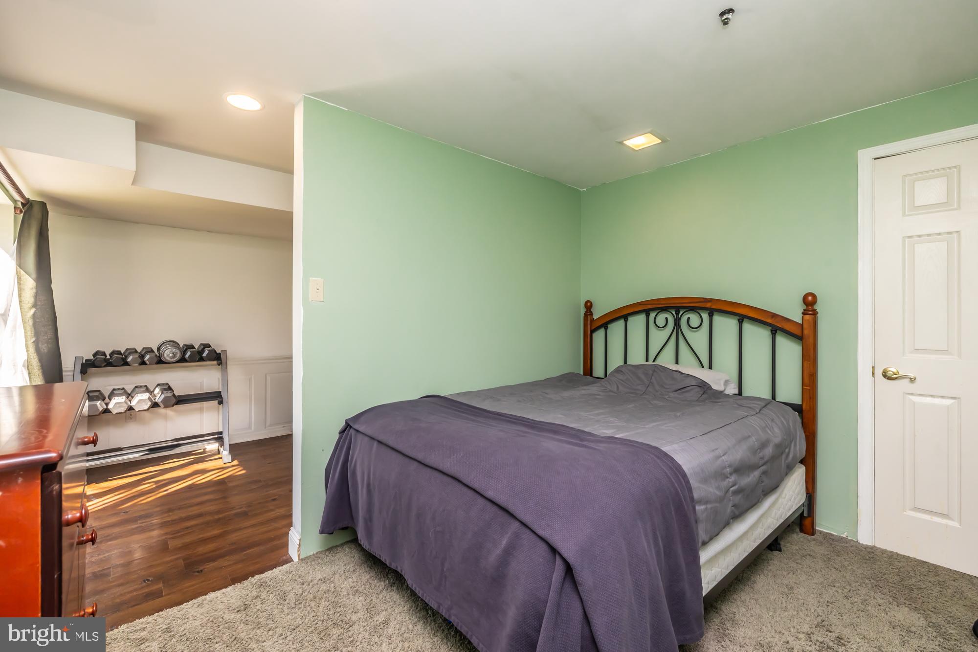 EXTON STATION - Residential