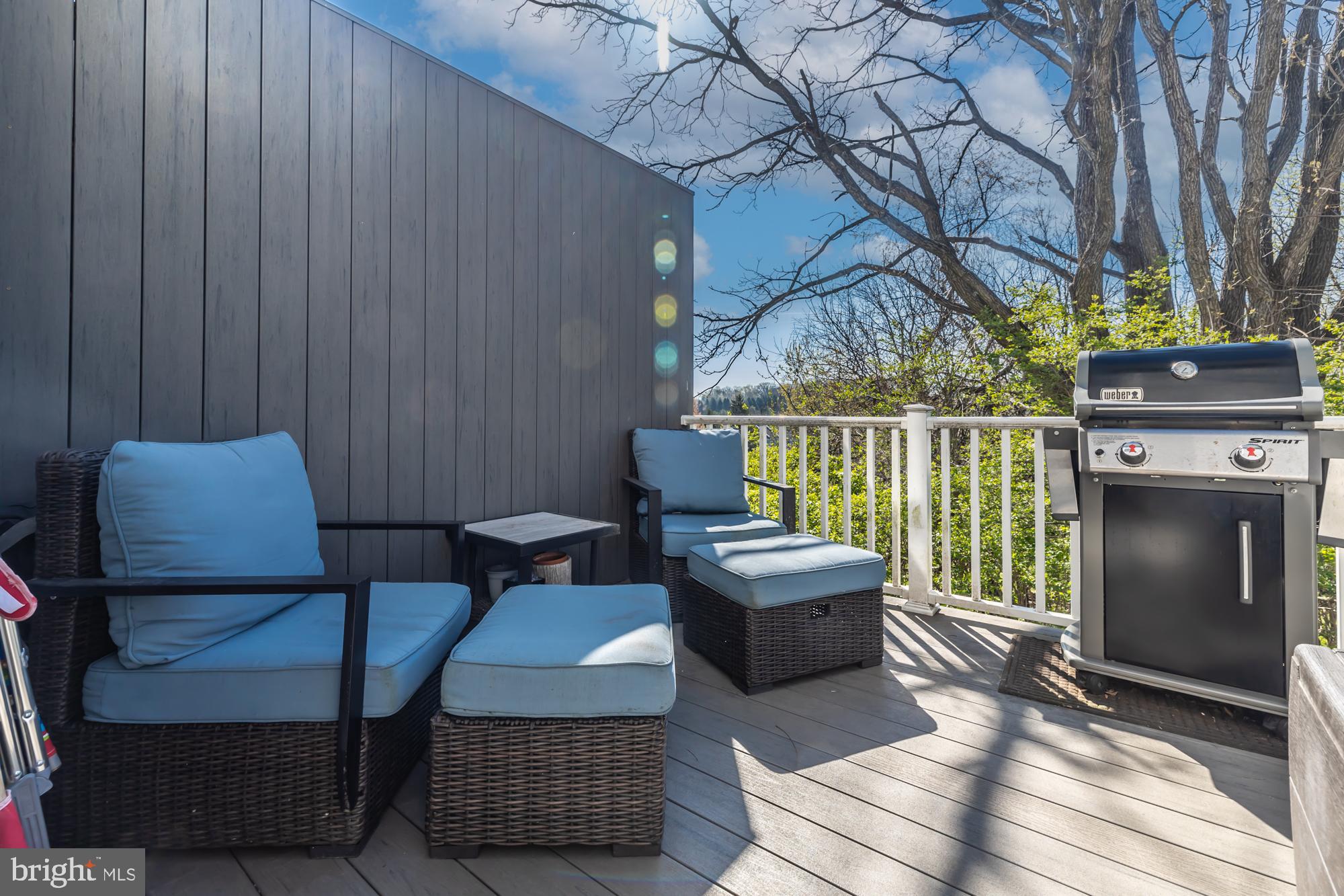 EXTON STATION - Residential