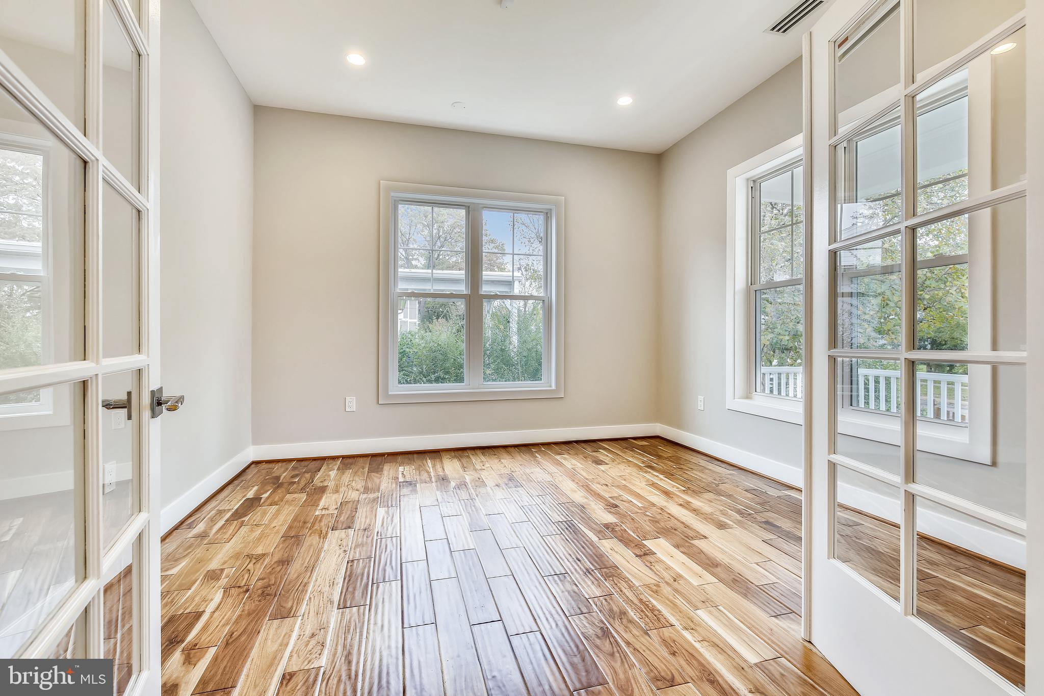 MARYMOUNT - Residential