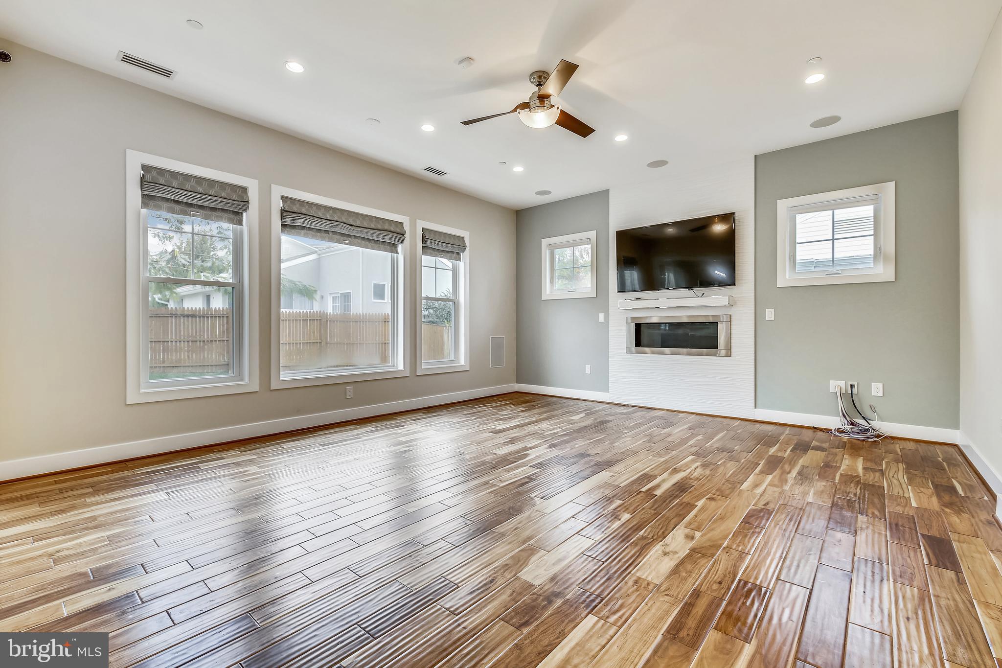 MARYMOUNT - Residential