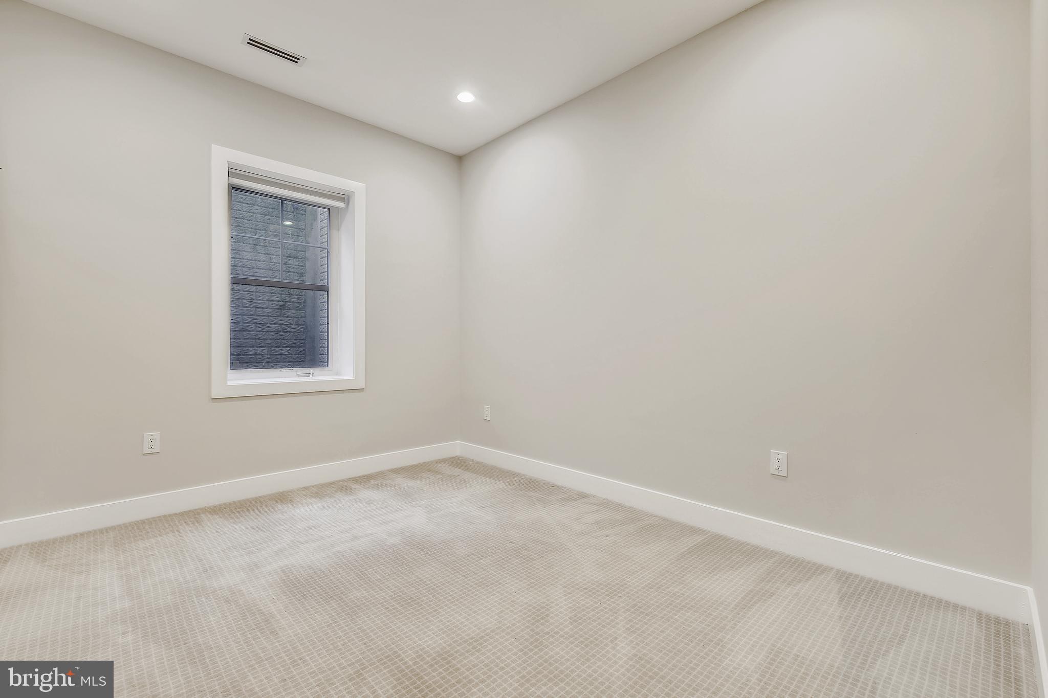 MARYMOUNT - Residential