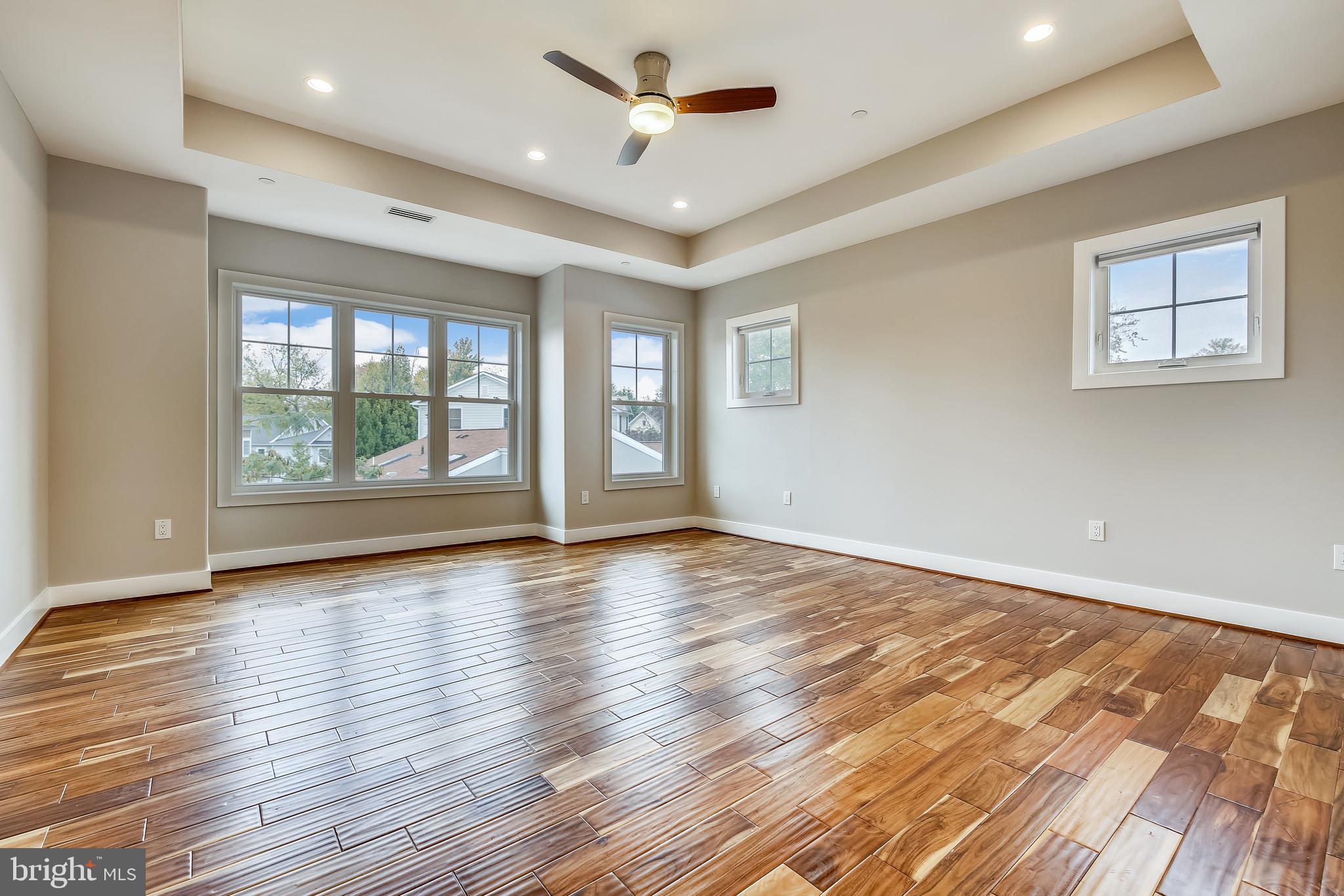 MARYMOUNT - Residential