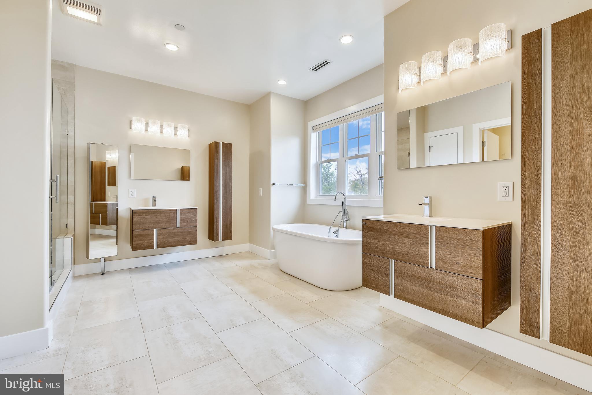 MARYMOUNT - Residential