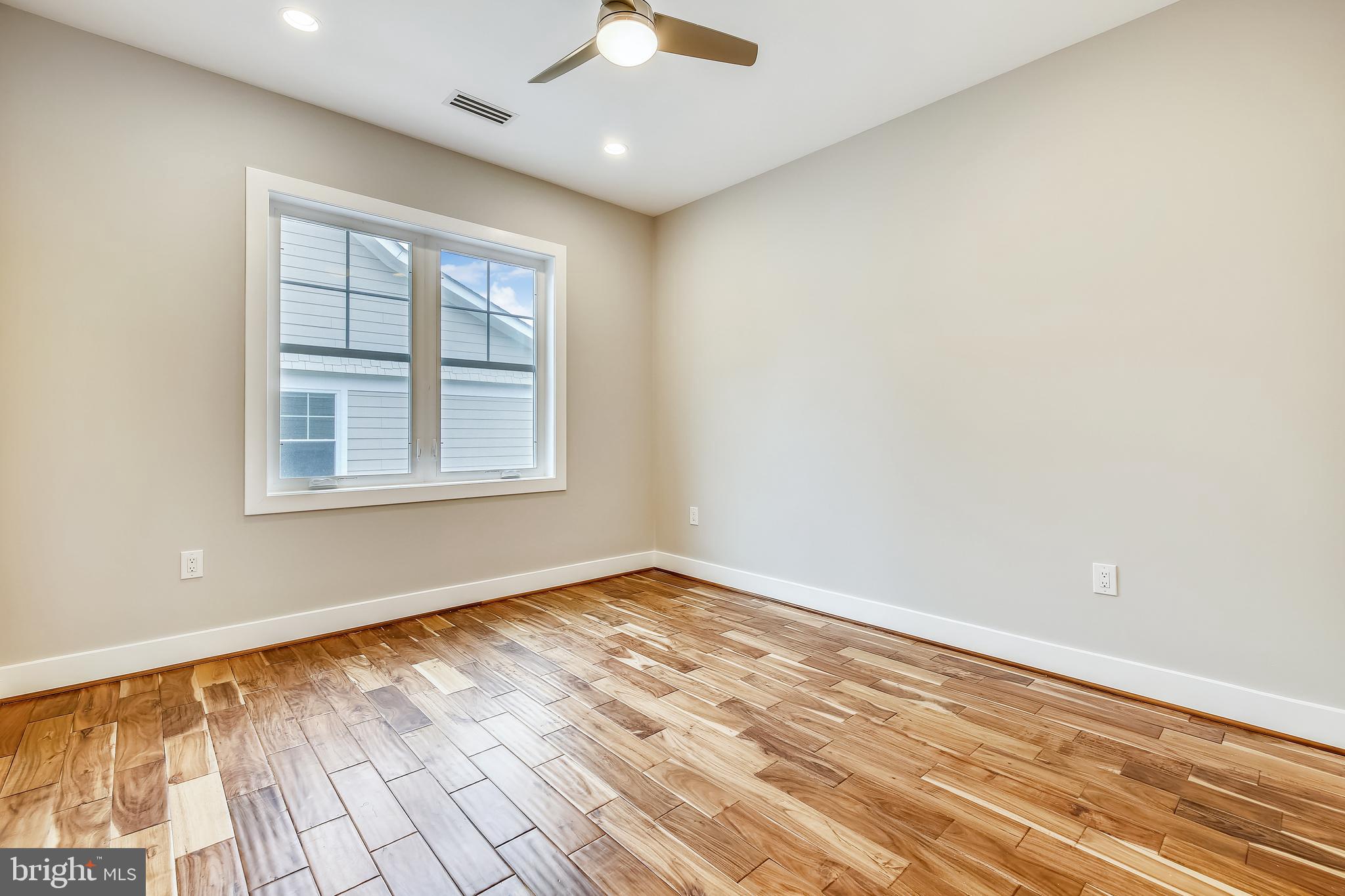 MARYMOUNT - Residential