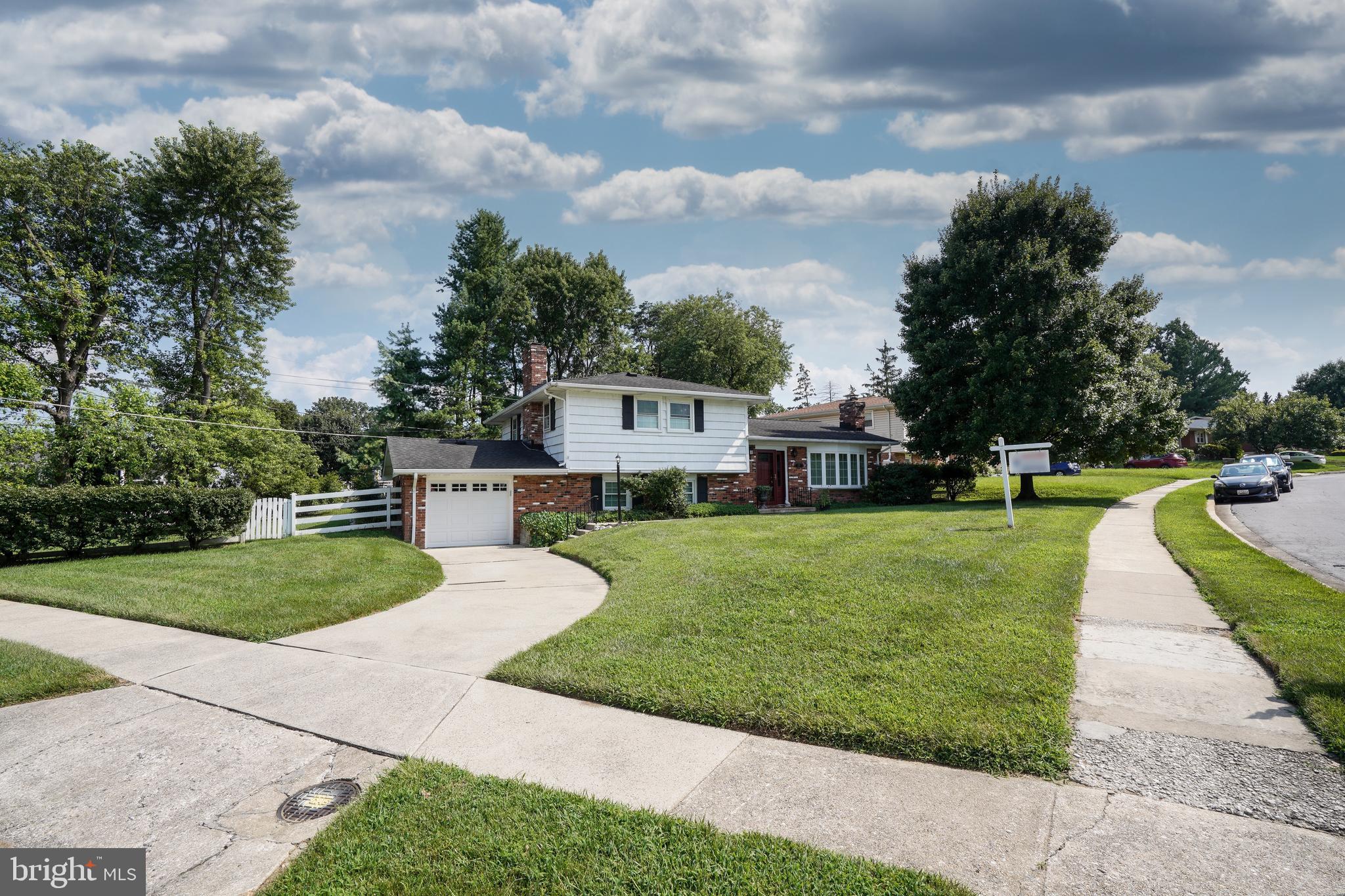 437 NEEPIER ROAD