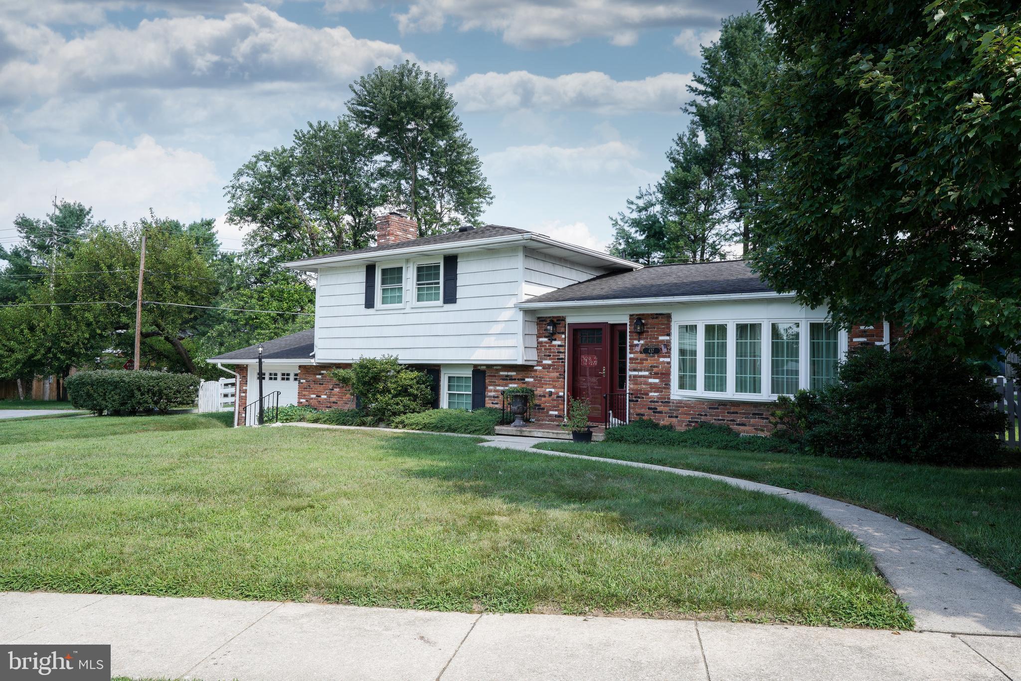 437 NEEPIER ROAD