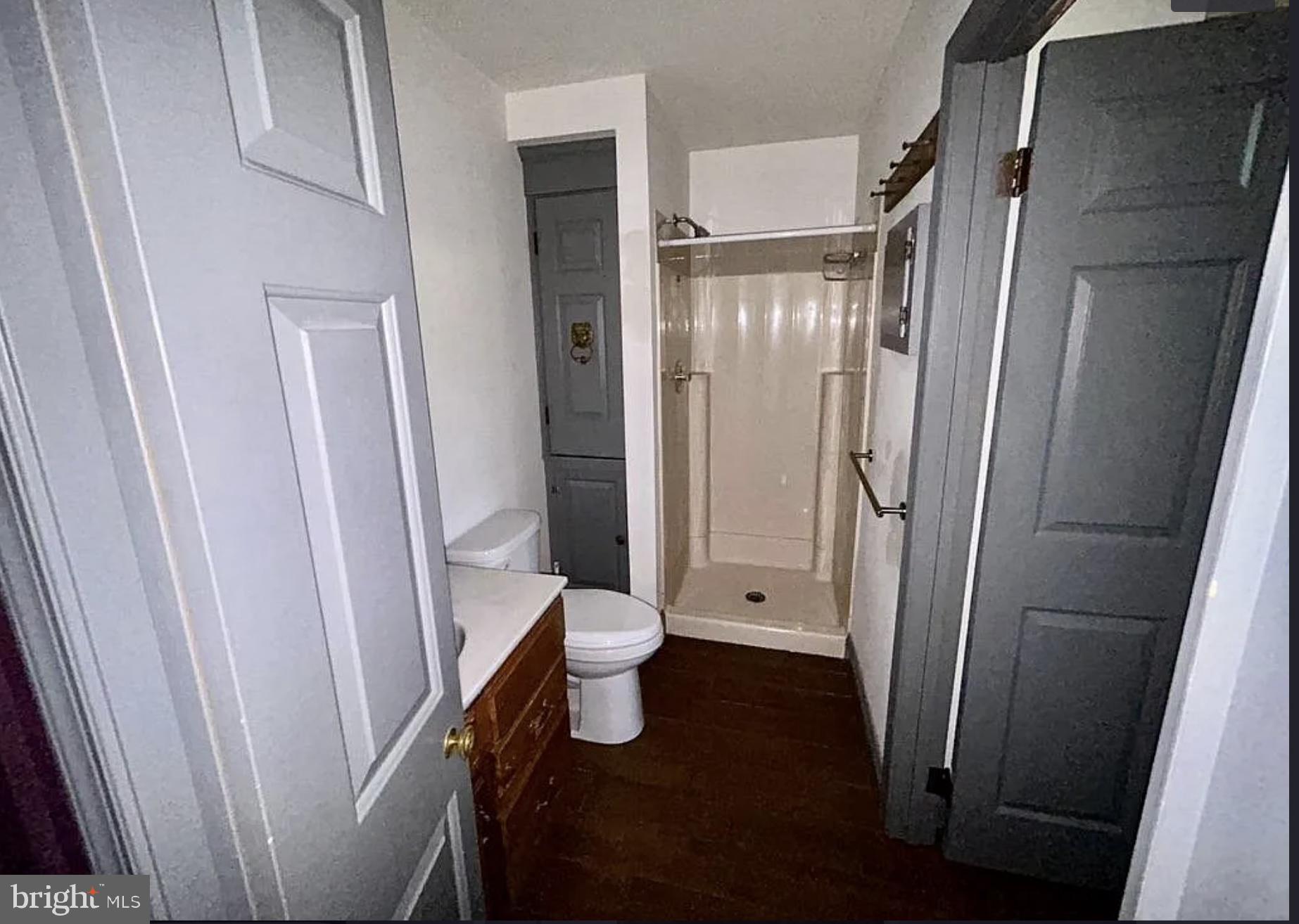 YORK - Residential Lease