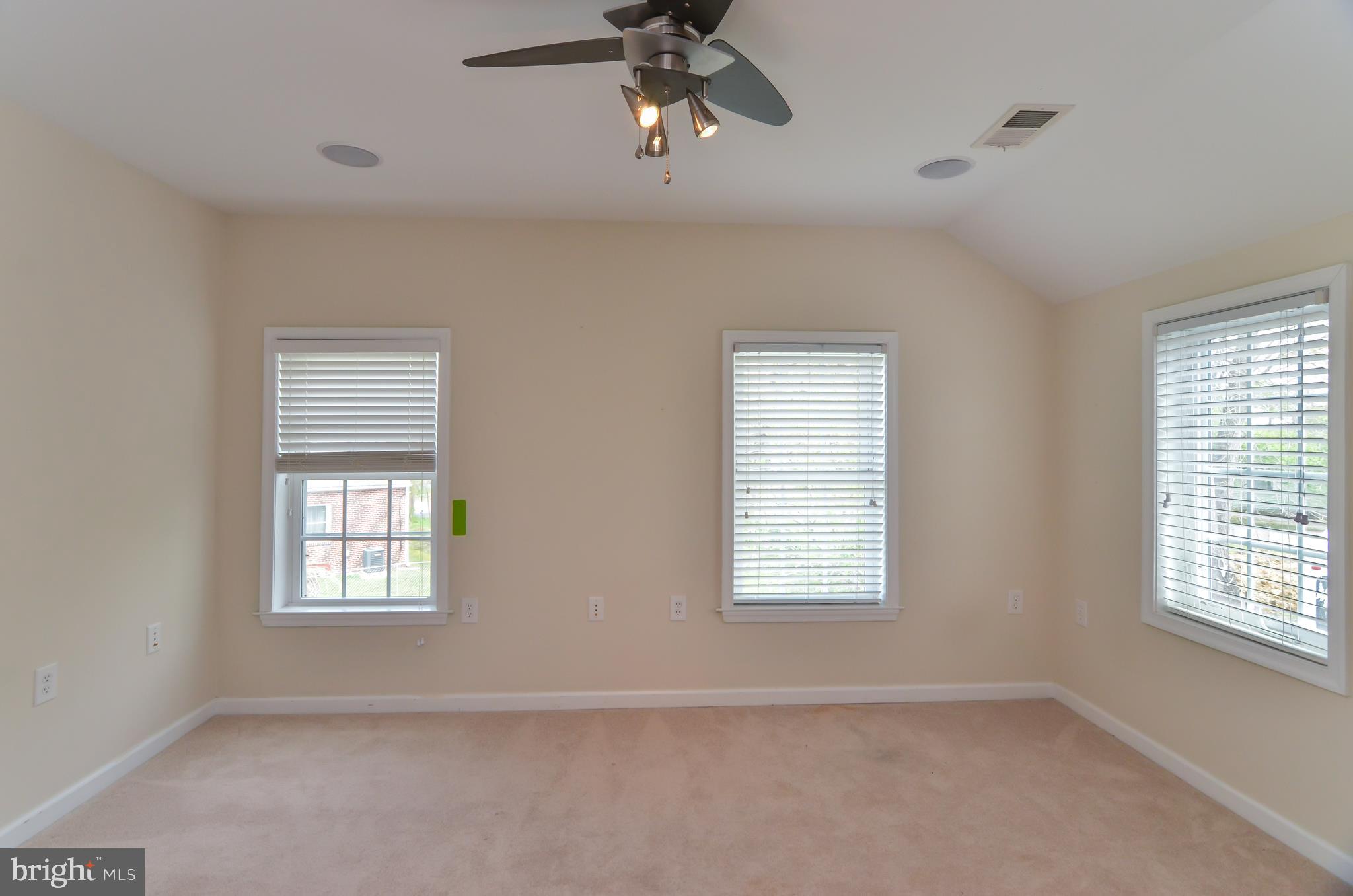 THE POINT - Residential