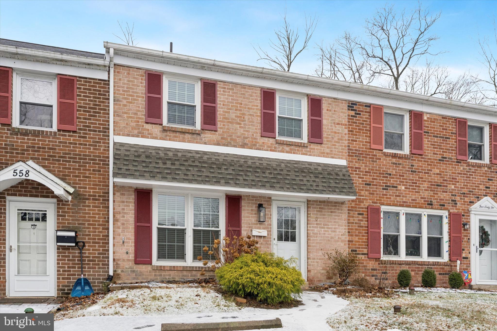 HICKORY RIDGE - Residential