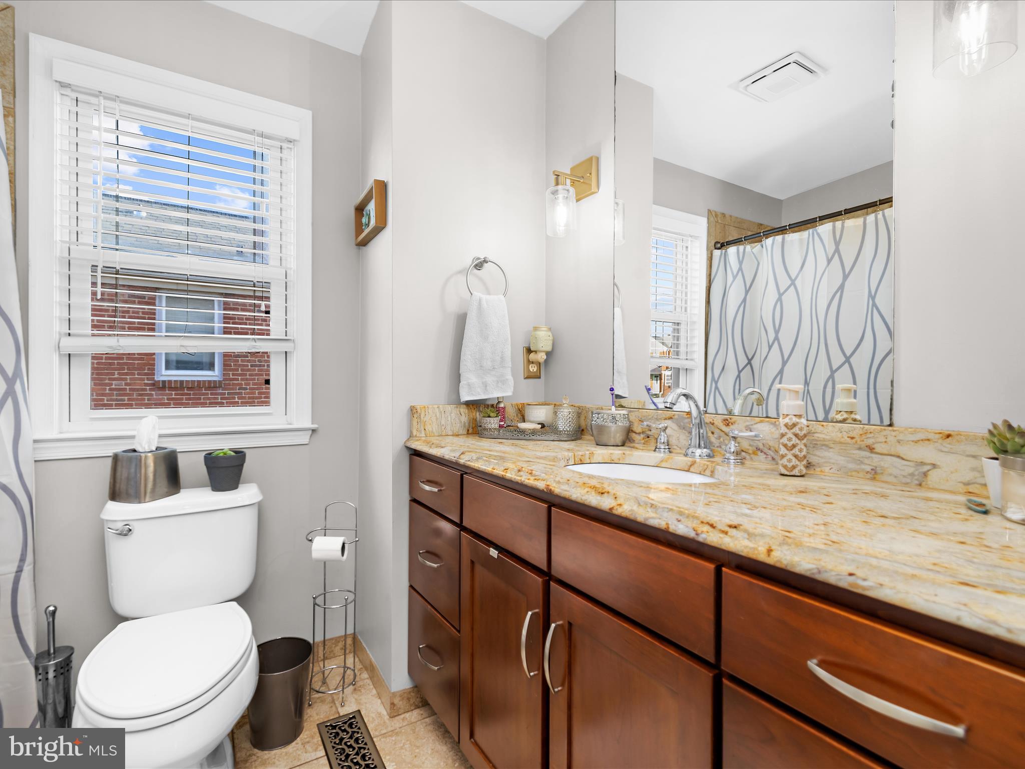 MERRITT HOMES - Residential