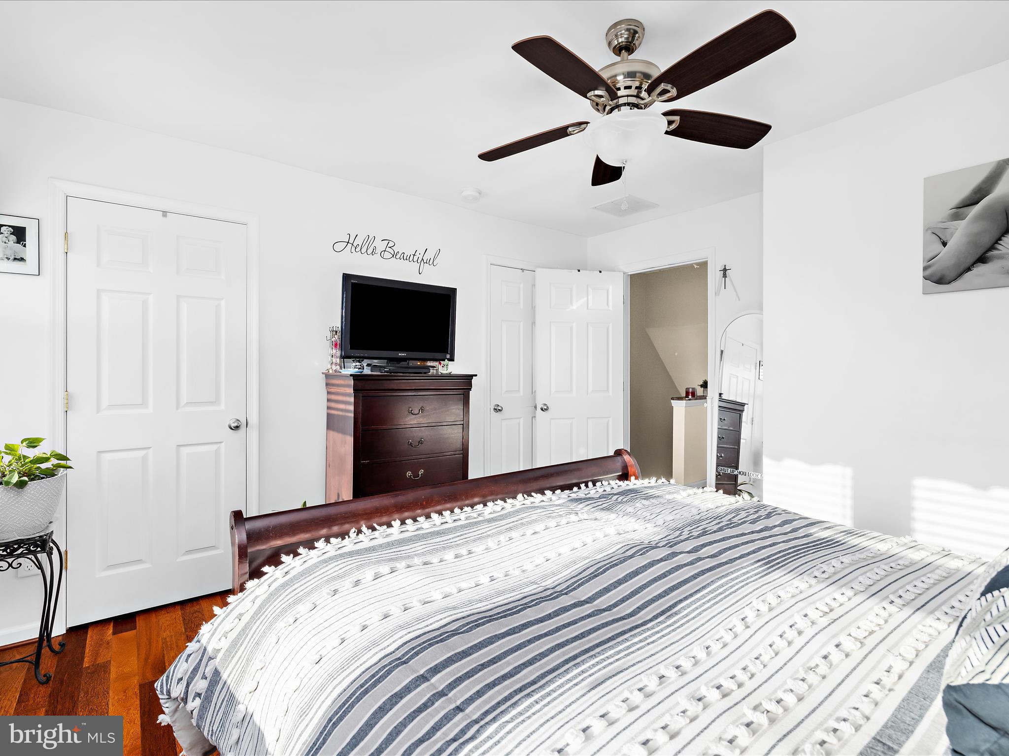 MERRITT HOMES - Residential