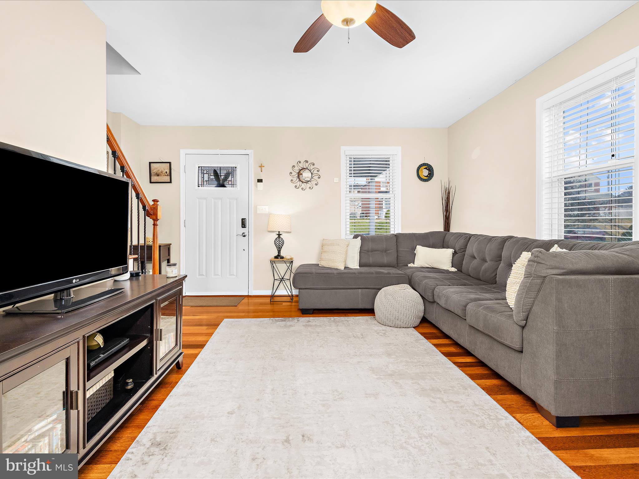 MERRITT HOMES - Residential