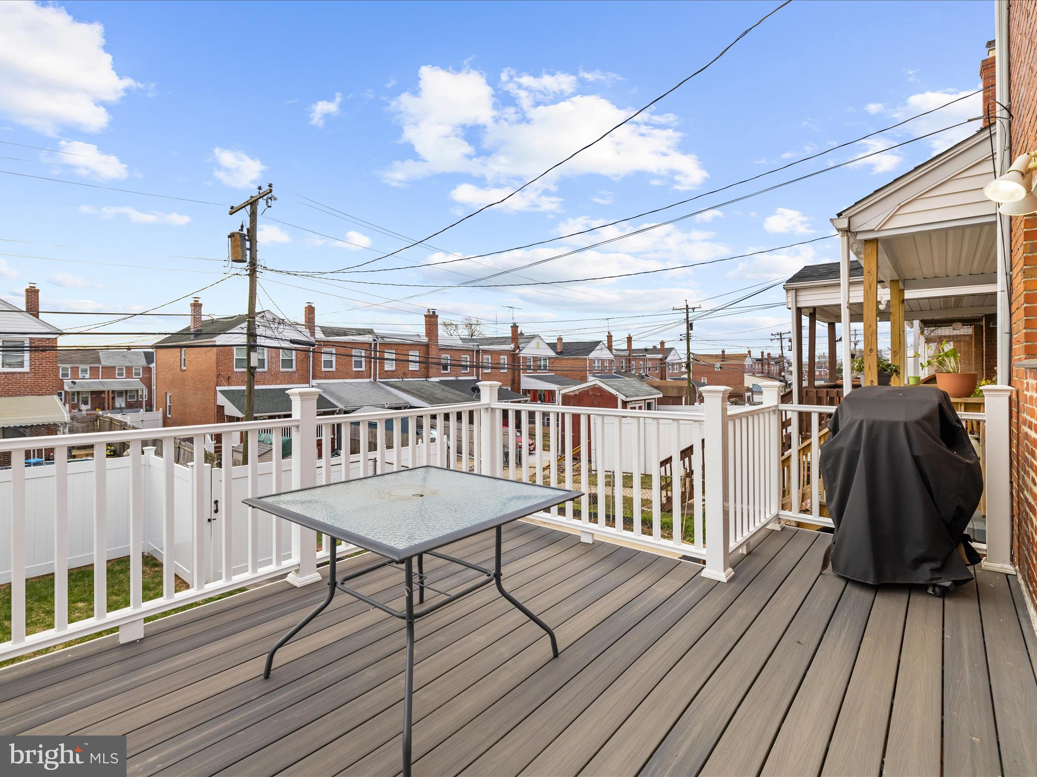 MERRITT HOMES - Residential