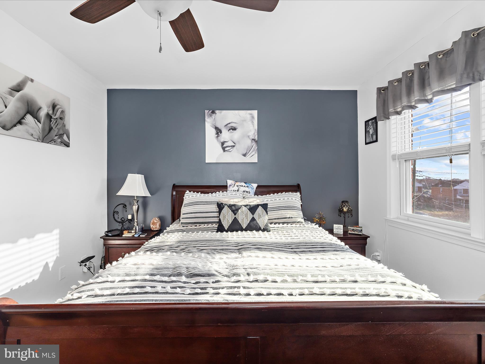 MERRITT HOMES - Residential