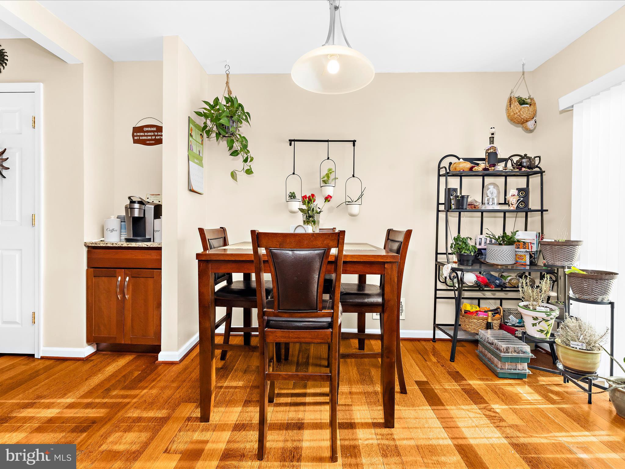 MERRITT HOMES - Residential