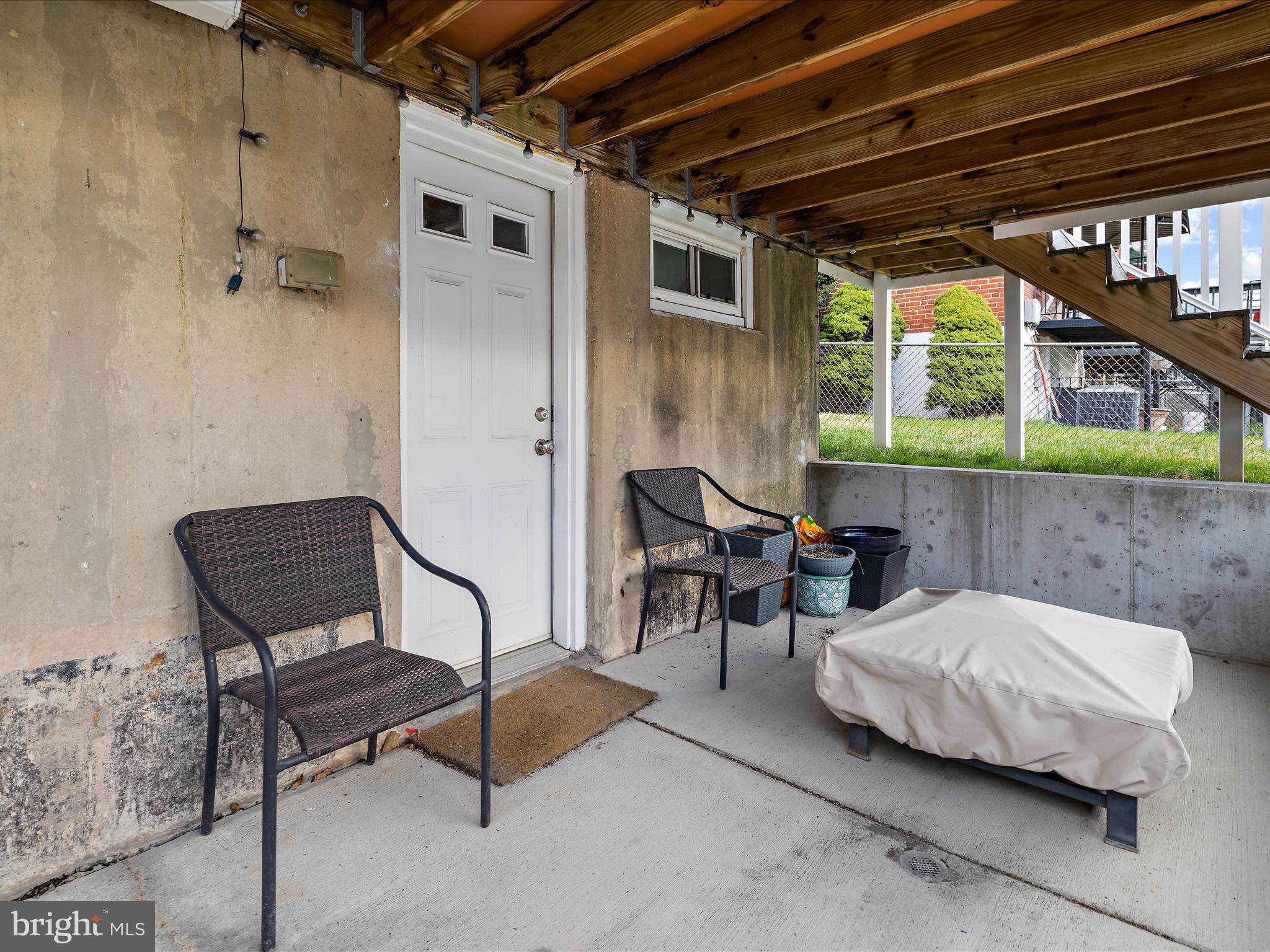 MERRITT HOMES - Residential