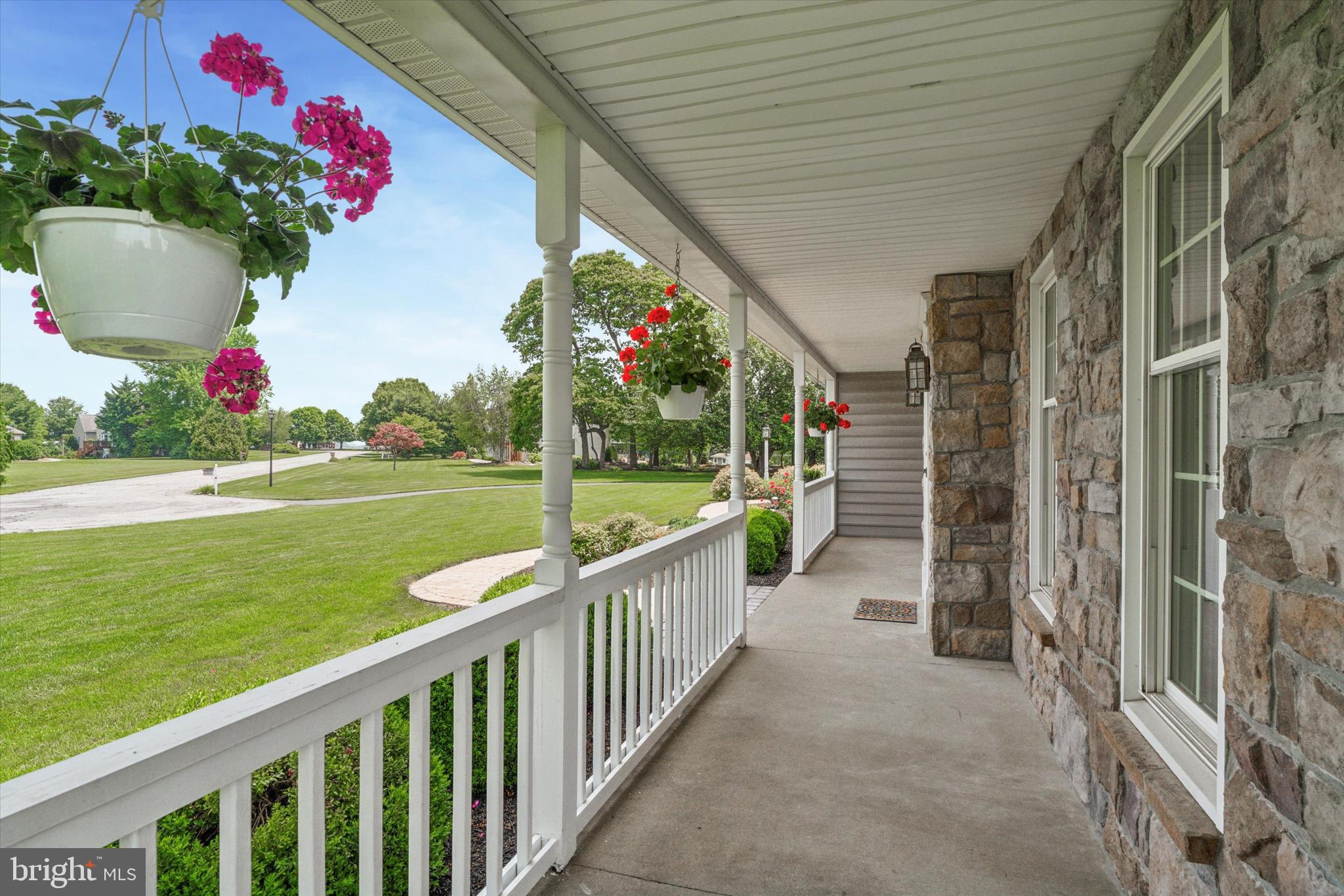 5790 CEDAR GLEN DRIVE