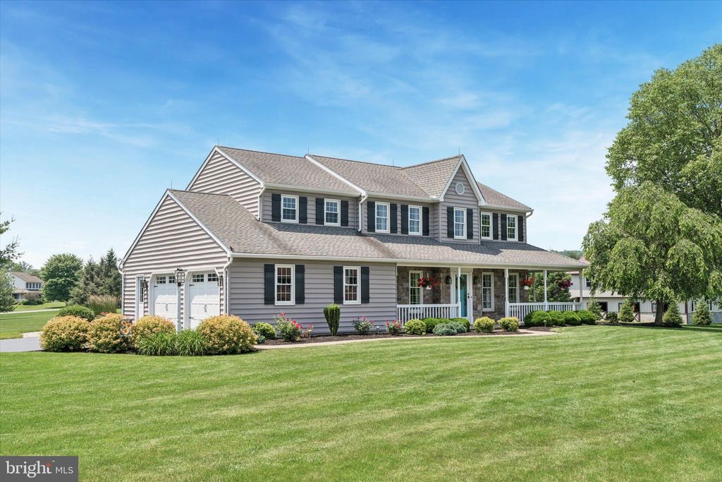 Photo of 5790 Cedar Glen Drive, NARVON, PA 17555 (MLS # PALA2071644)