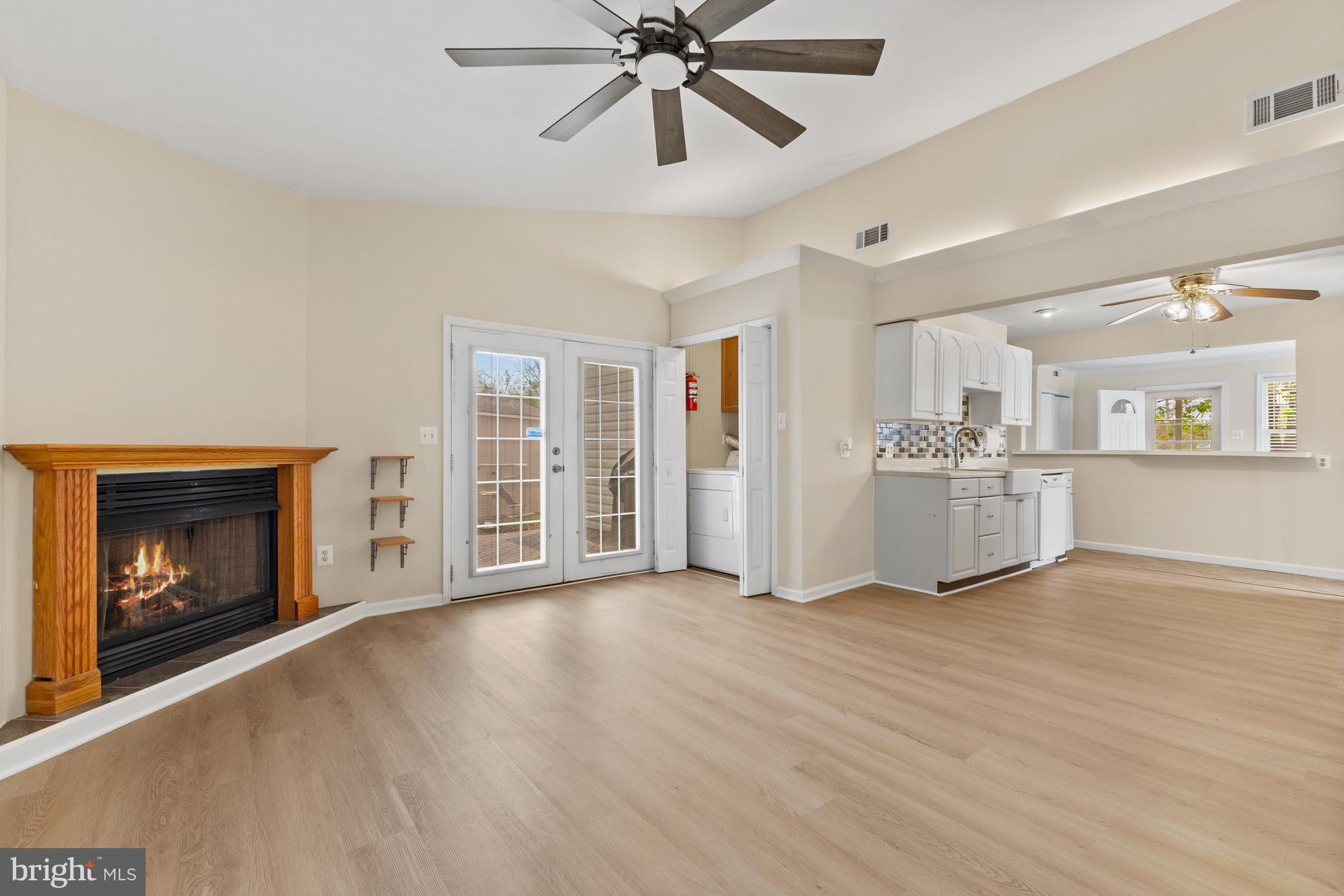 MANASSAS PARK - Residential