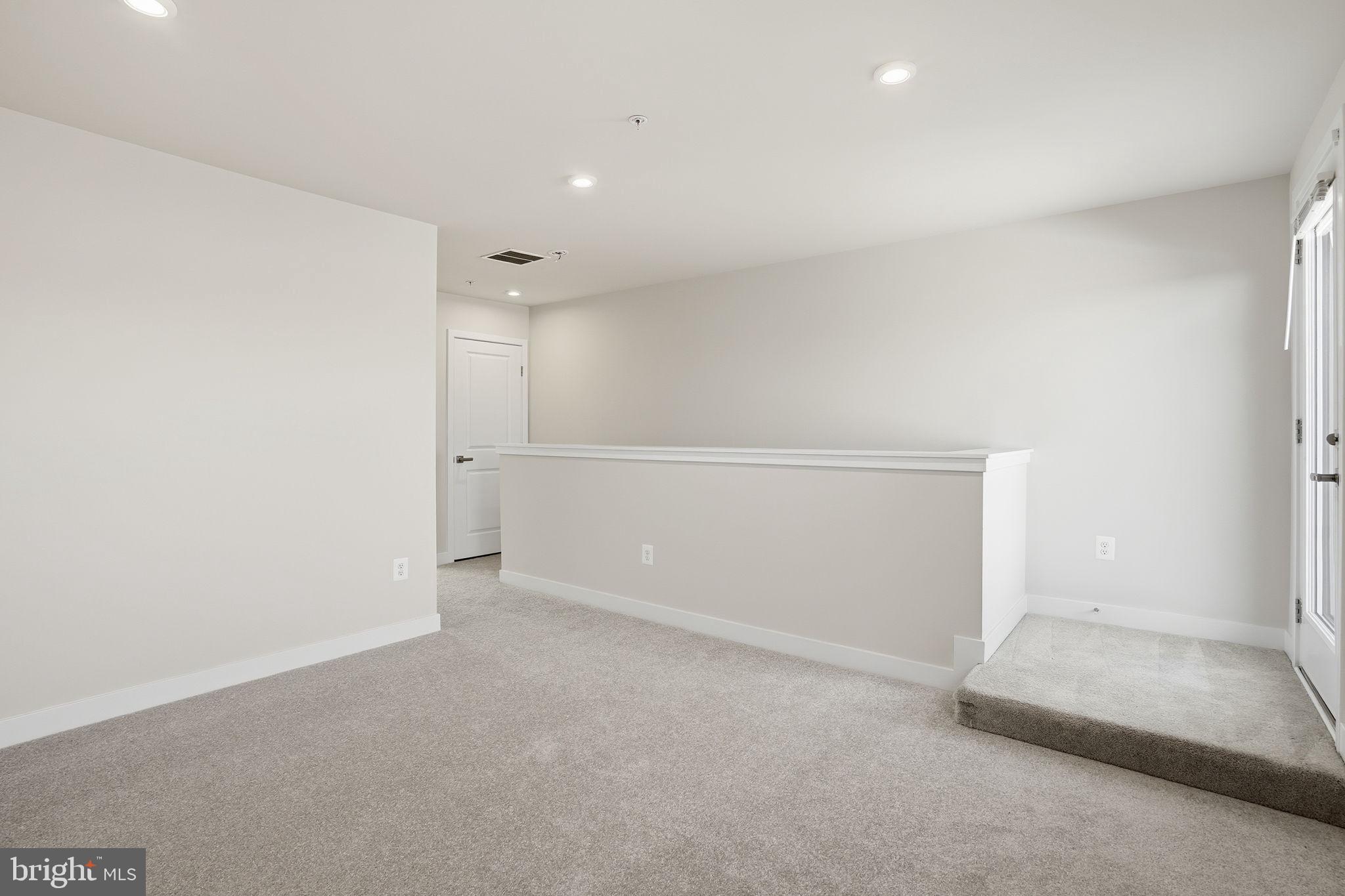 RESERVOIR HILL - Residential