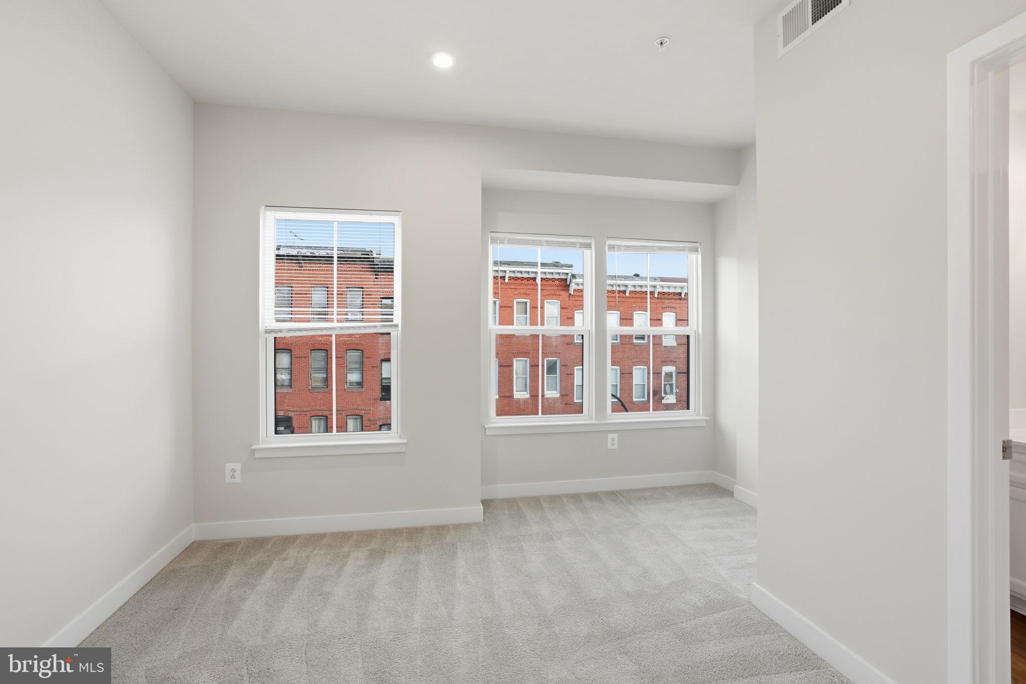 RESERVOIR HILL - Residential