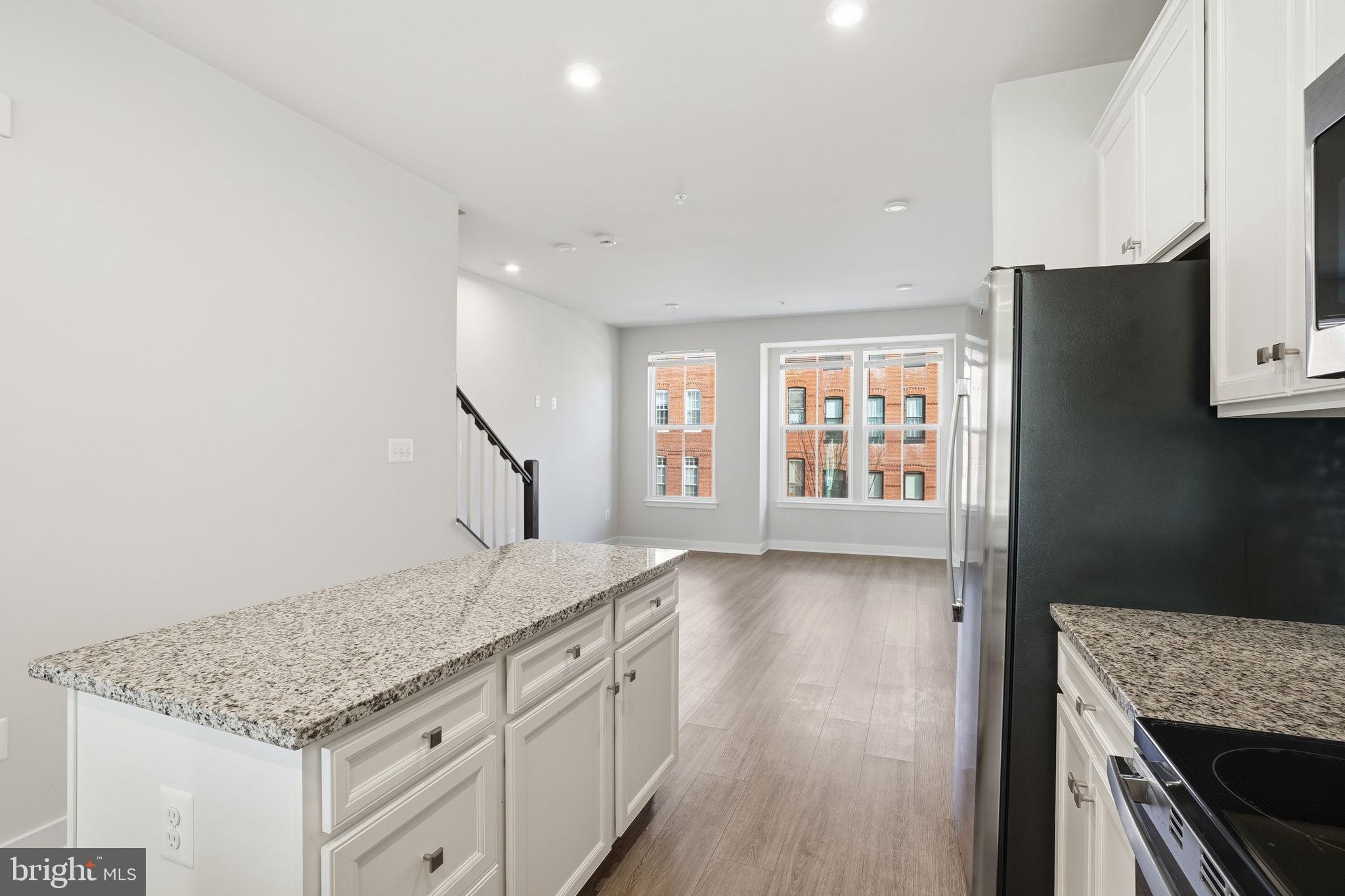 RESERVOIR HILL - Residential