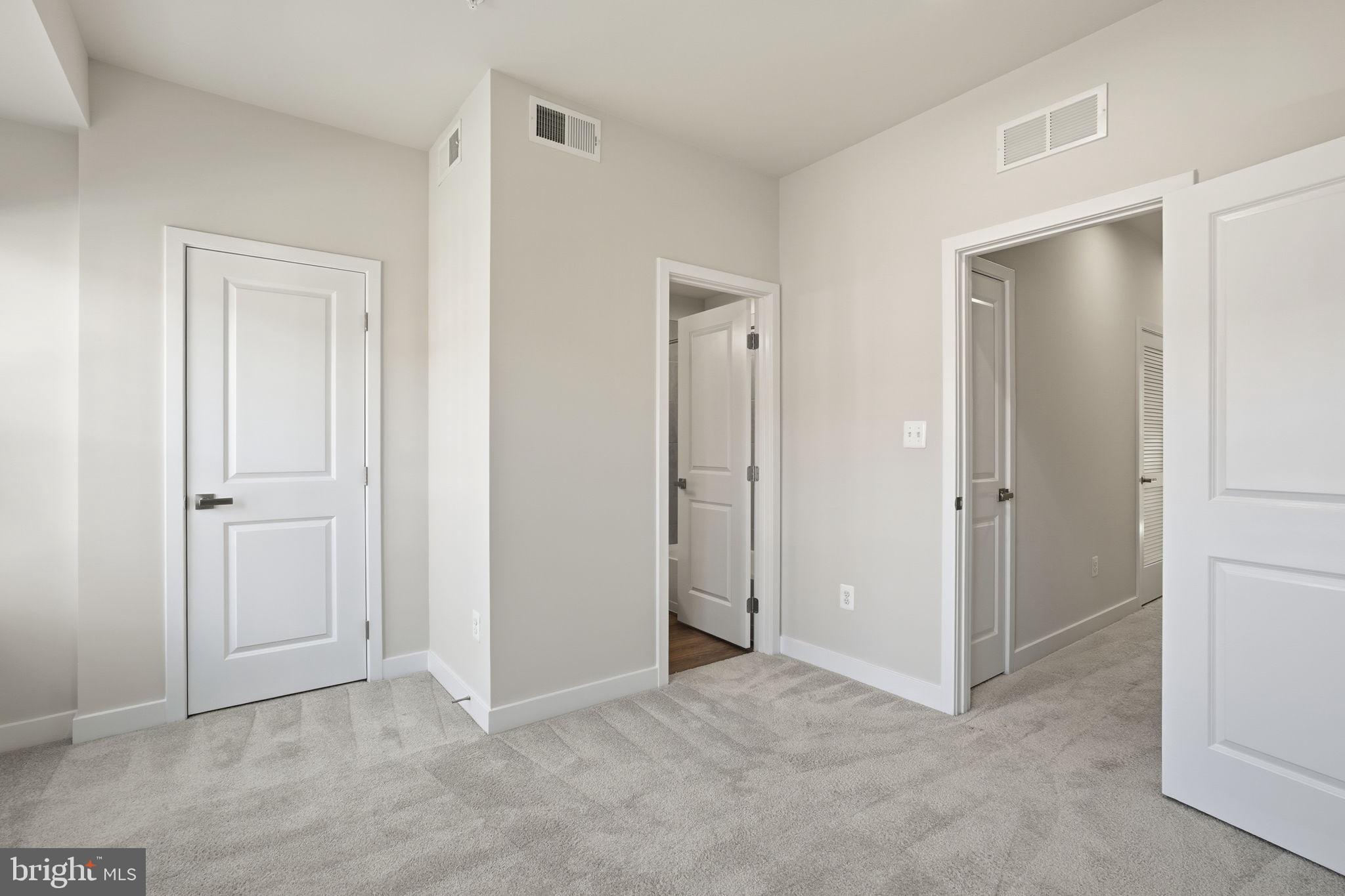 RESERVOIR HILL - Residential