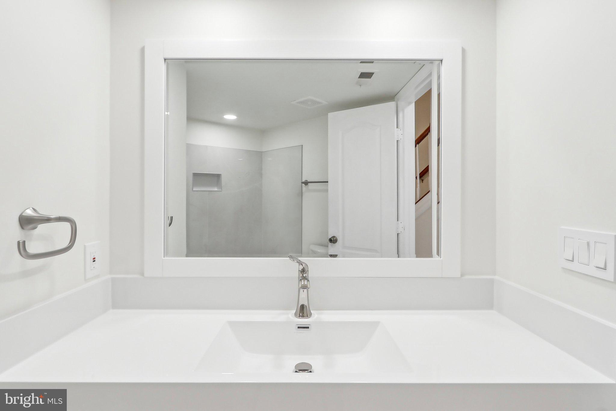 BROOKMONT - Residential