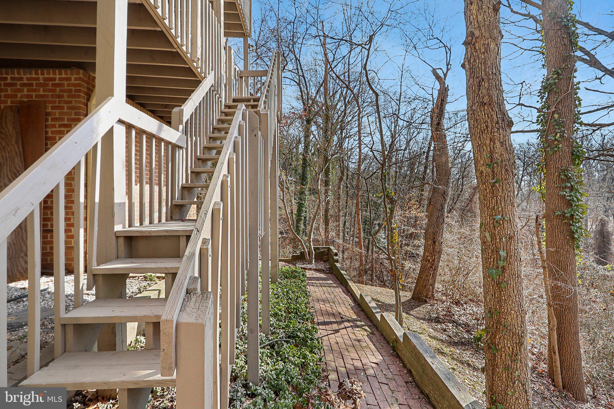 BROOKMONT - Residential