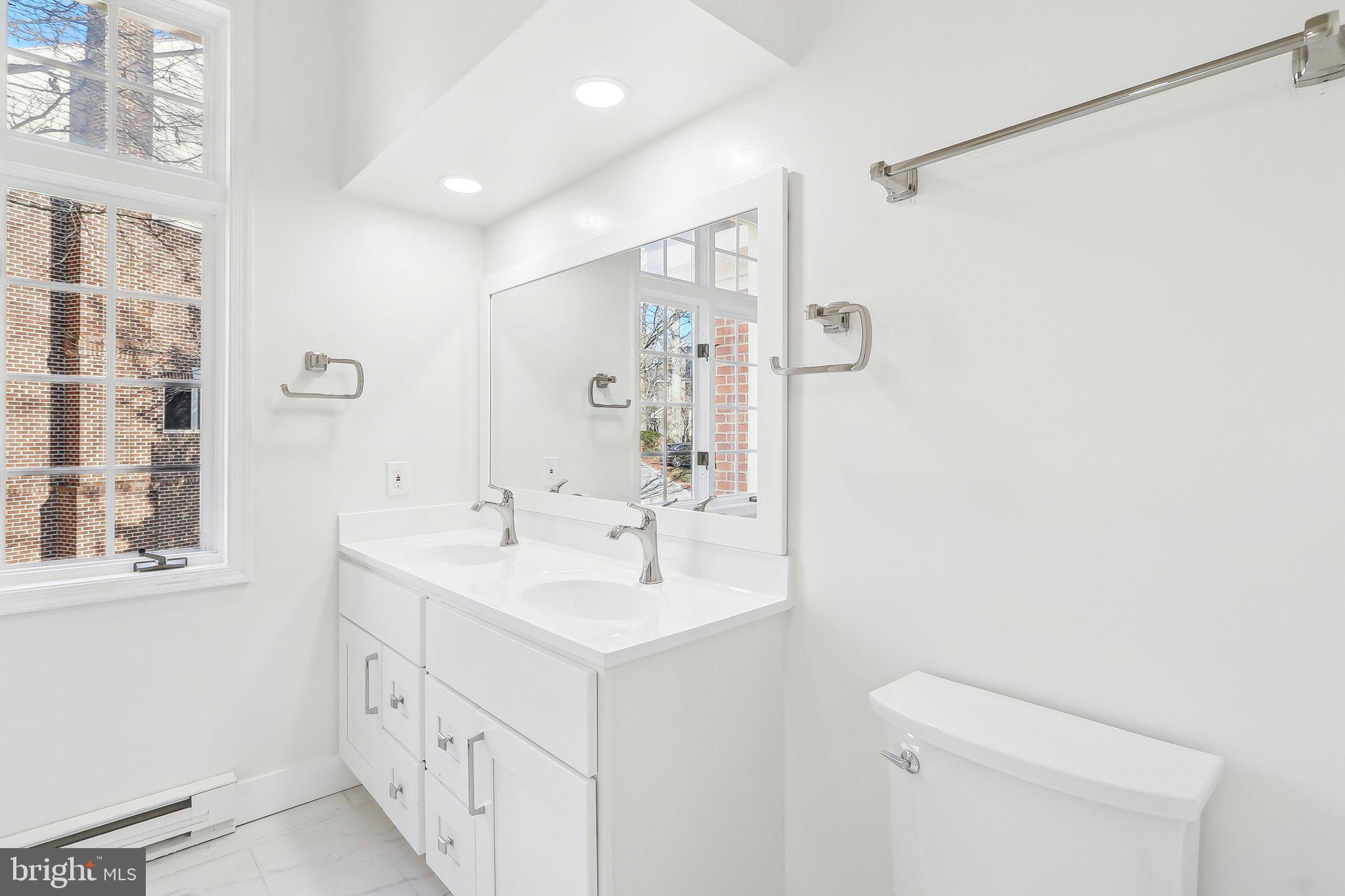 BROOKMONT - Residential