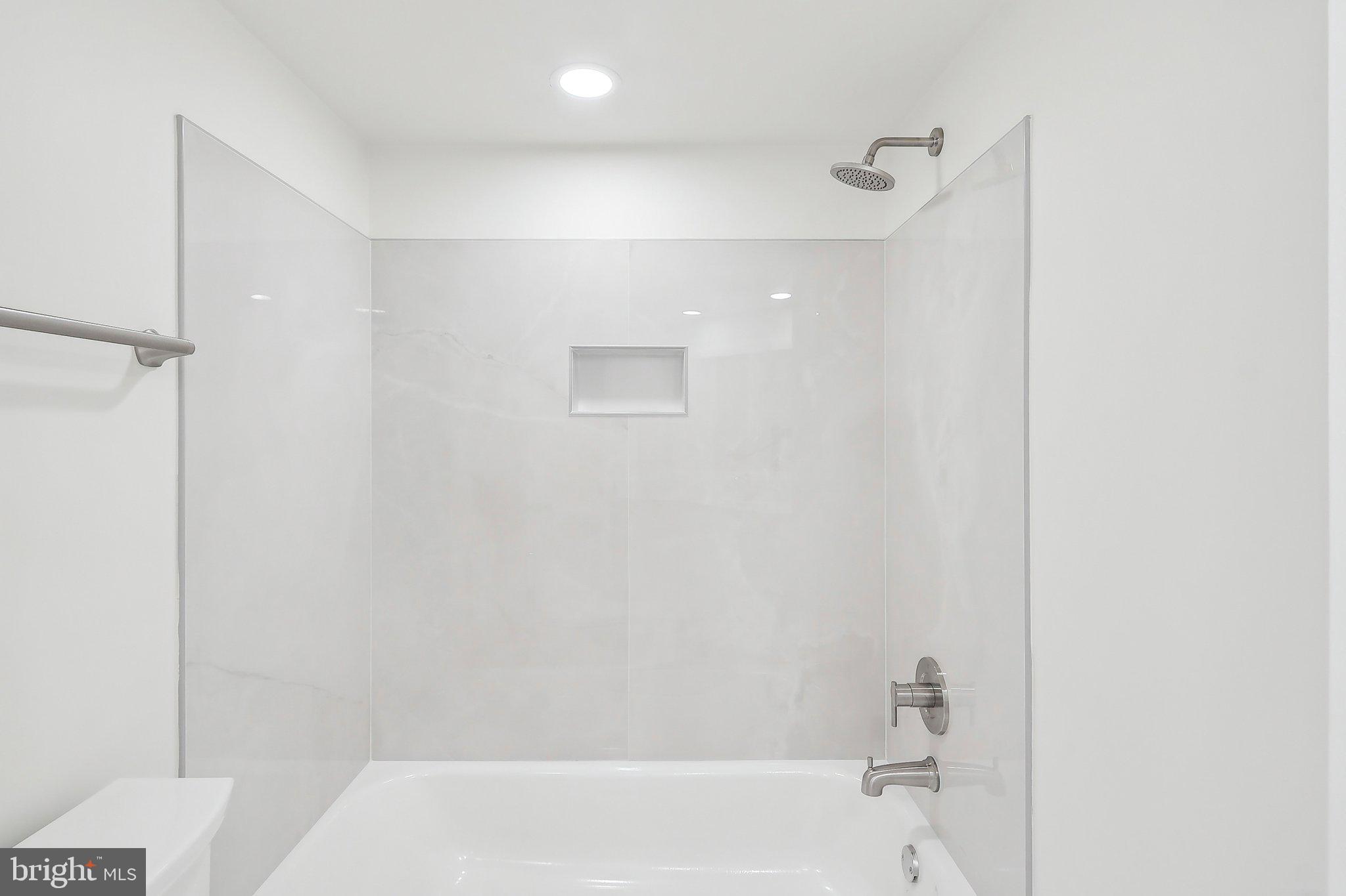 BROOKMONT - Residential