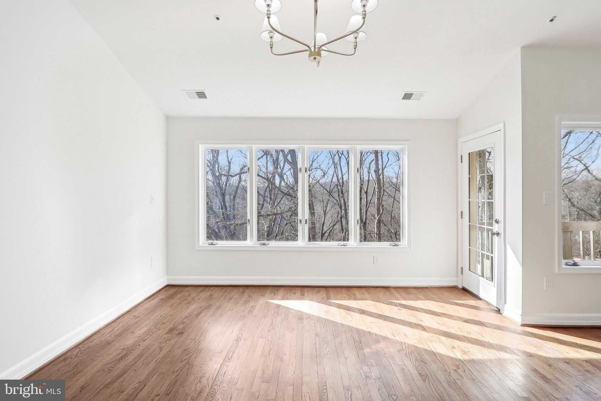 BROOKMONT - Residential