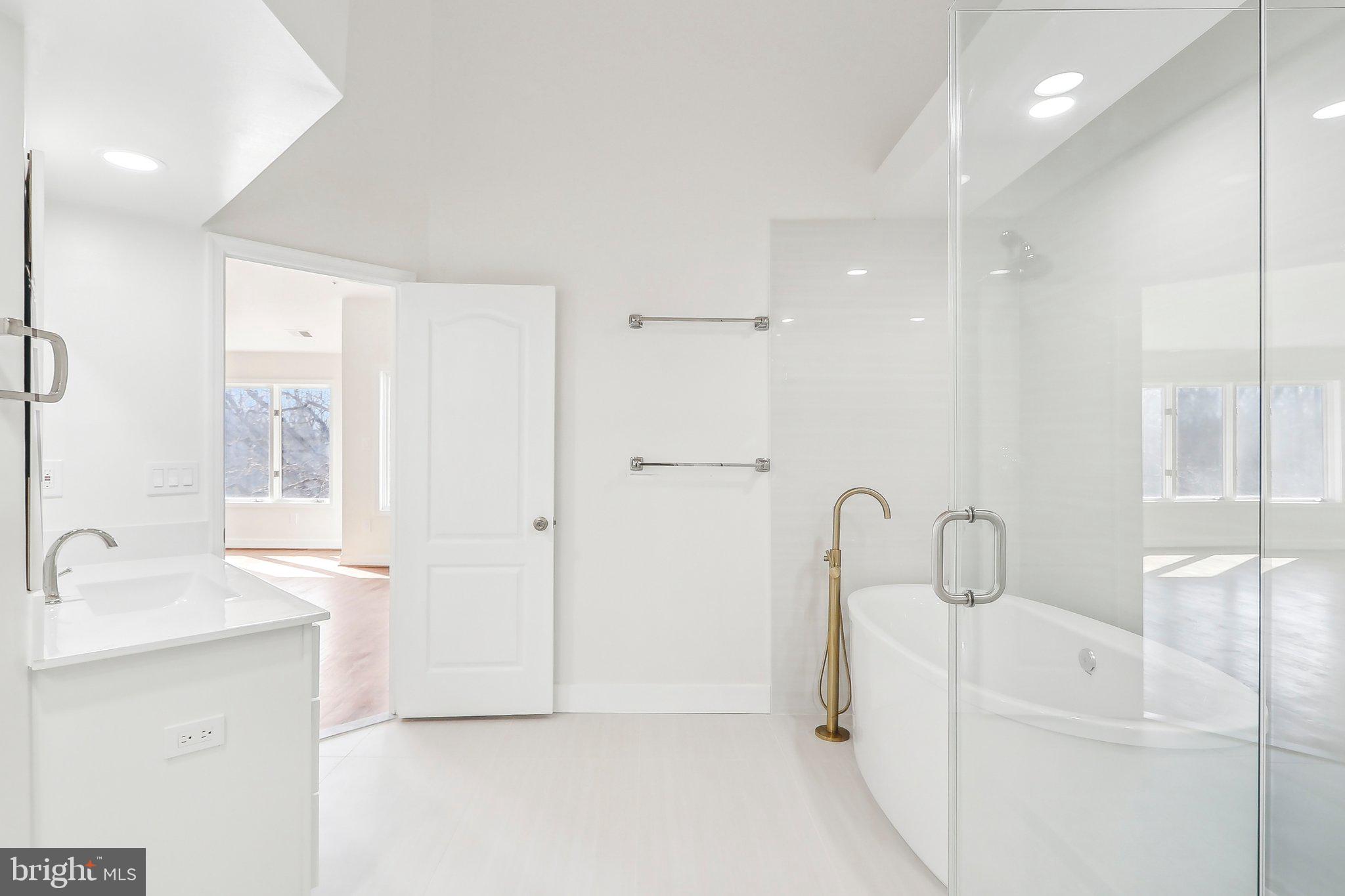 BROOKMONT - Residential