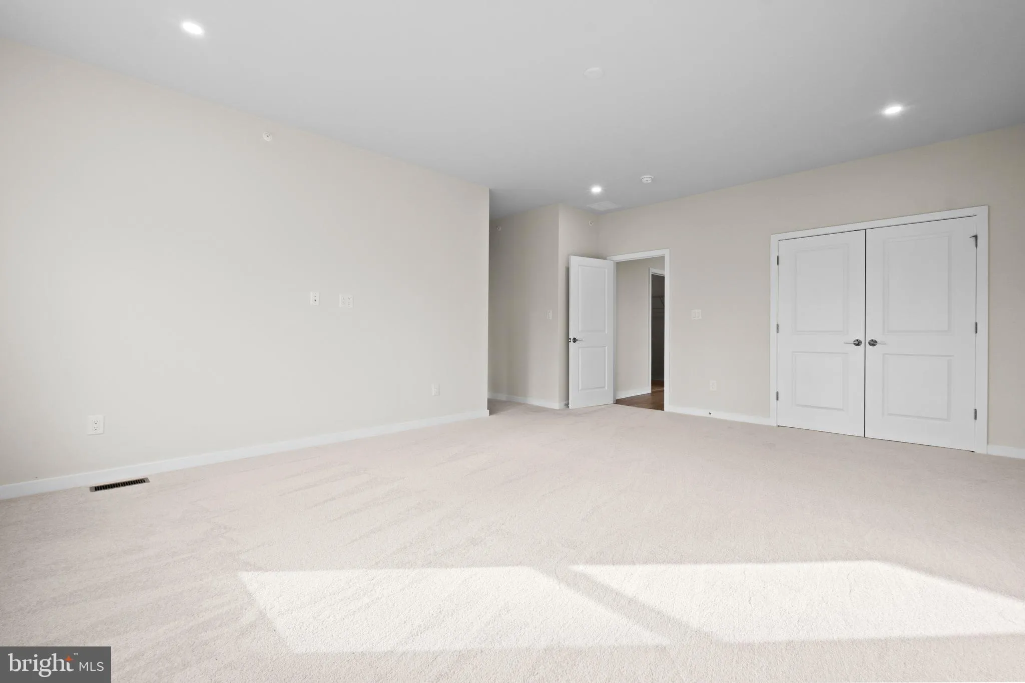 King Of Prussia, Pennsylvania 19406, United States, 3 Bedrooms Bedrooms, ,3 BathroomsBathrooms,Residential,Active,254200