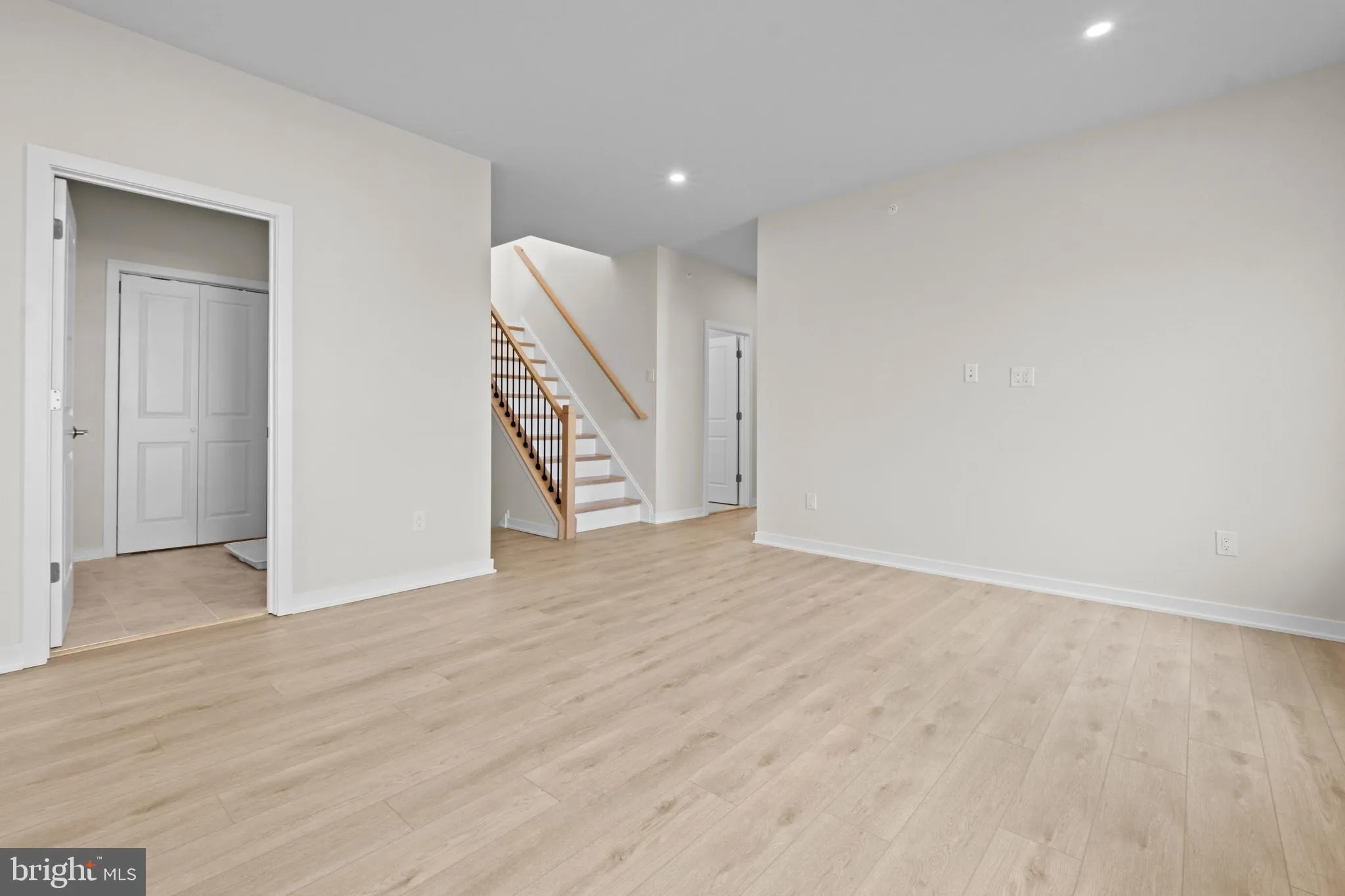 King Of Prussia, Pennsylvania 19406, United States, 3 Bedrooms Bedrooms, ,3 BathroomsBathrooms,Residential,Active,254200