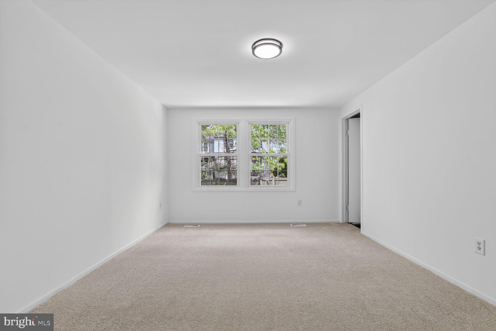 WOODFALL - Residential