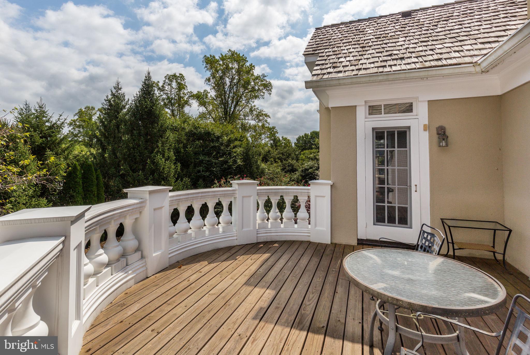 AVENEL - Residential