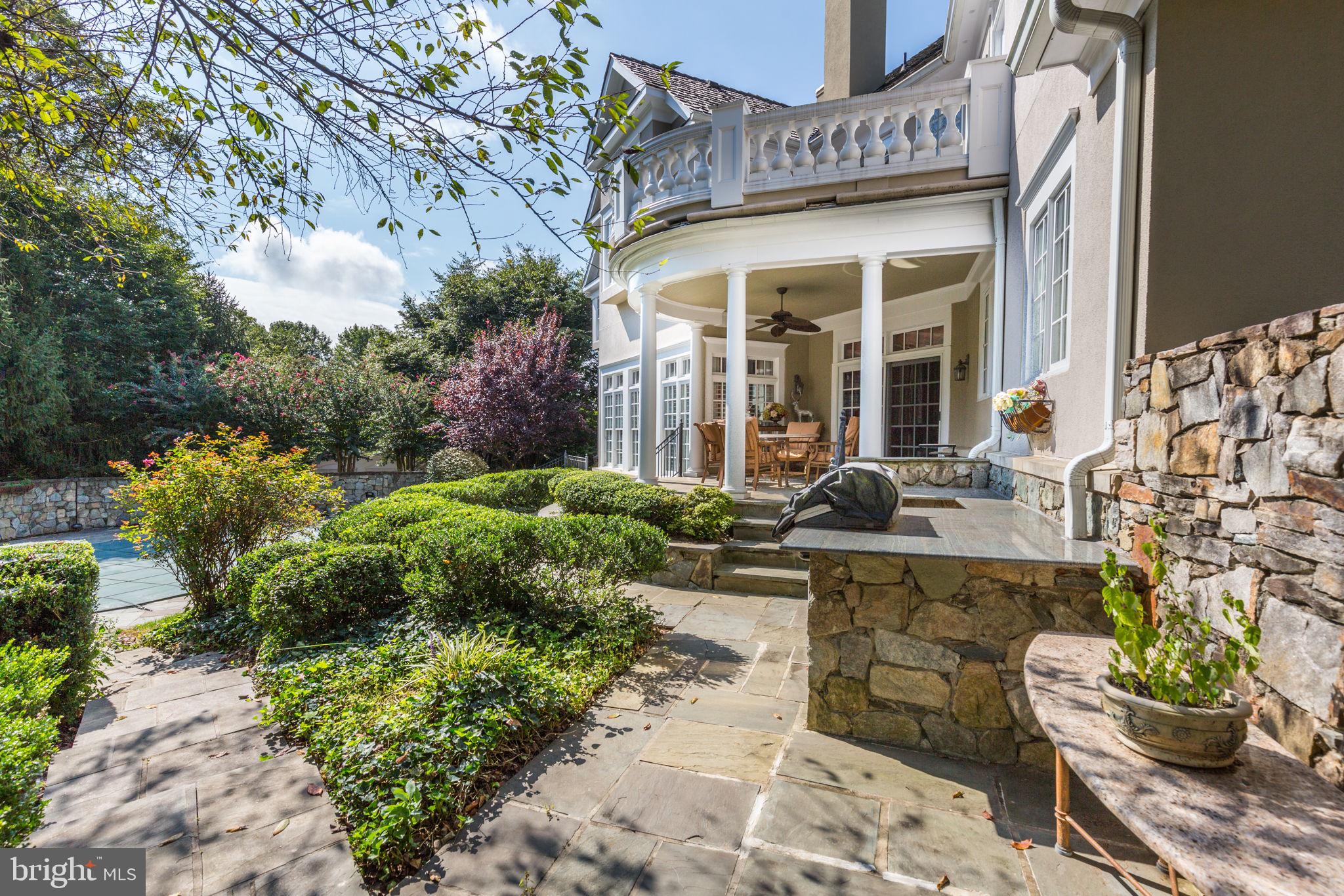 AVENEL - Residential