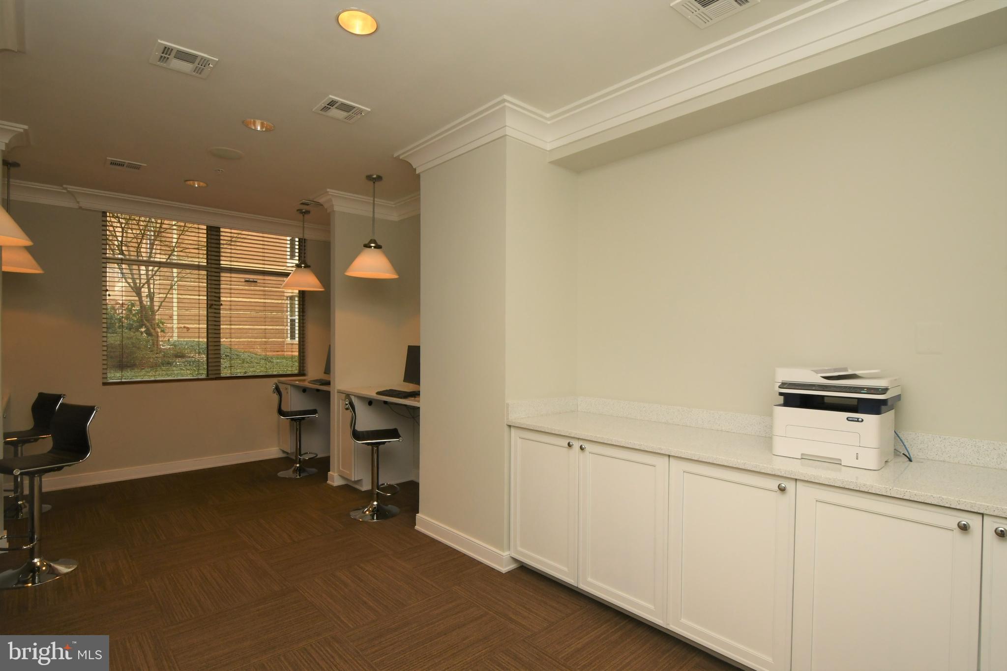 SAVOY AT RESTON TOWN CENTER - Residential