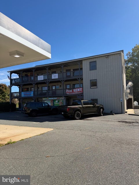 Photo of 1000 Grosser Rd, GILBERTSVILLE, PA 19525 (MLS # PAMC2198486)