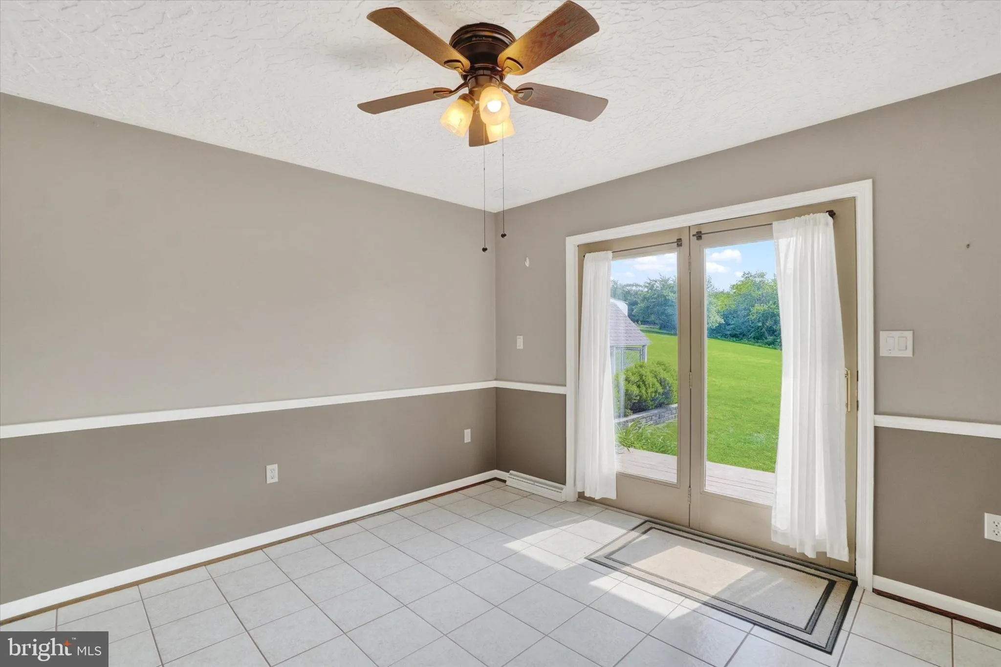 Seven Valleys, Pennsylvania 17360, United States, 5 Bedrooms Bedrooms, ,3 BathroomsBathrooms,Residential,Active,147541