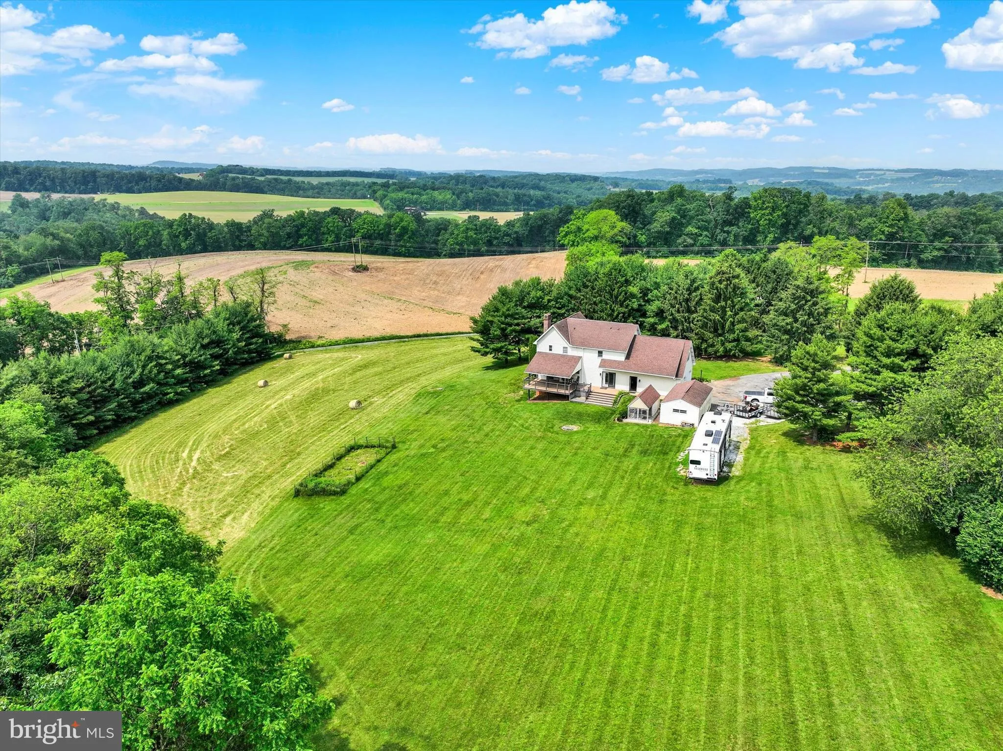 Seven Valleys, Pennsylvania 17360, United States, 5 Bedrooms Bedrooms, ,3 BathroomsBathrooms,Residential,Active,147541