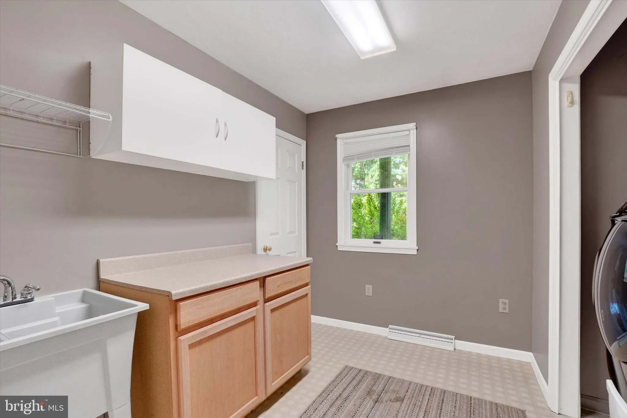 Seven Valleys, Pennsylvania 17360, United States, 5 Bedrooms Bedrooms, ,3 BathroomsBathrooms,Residential,Active,147541