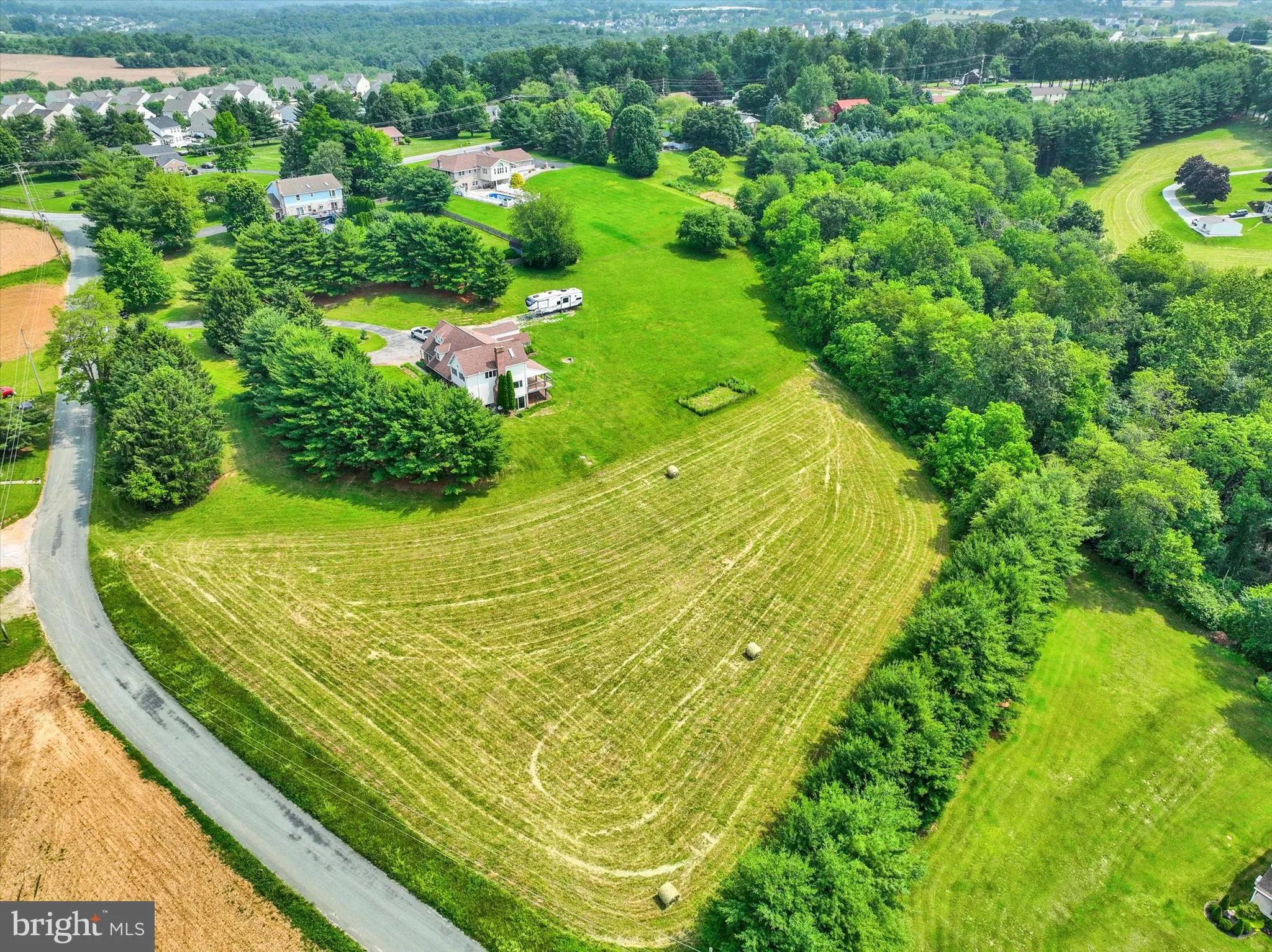 Seven Valleys, Pennsylvania 17360, United States, 5 Bedrooms Bedrooms, ,3 BathroomsBathrooms,Residential,Active,147541