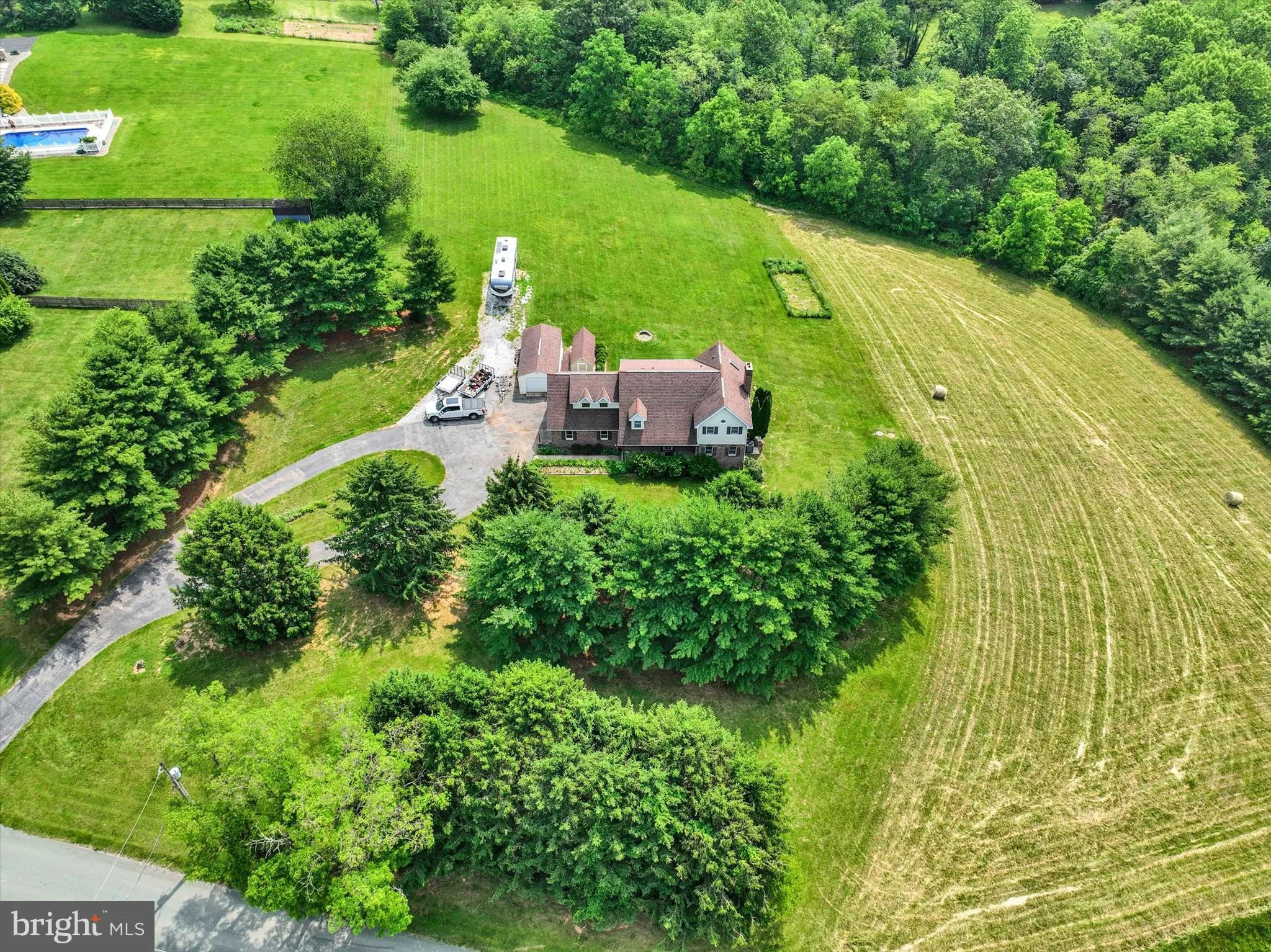 Seven Valleys, Pennsylvania 17360, United States, 5 Bedrooms Bedrooms, ,3 BathroomsBathrooms,Residential,Active,147541