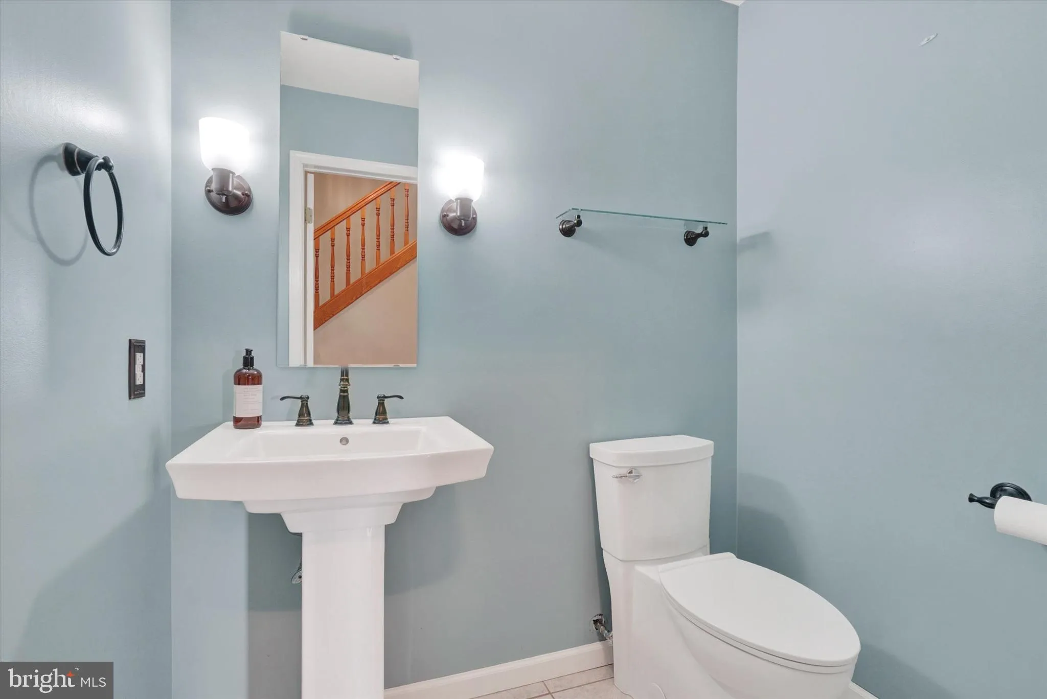 Seven Valleys, Pennsylvania 17360, United States, 5 Bedrooms Bedrooms, ,3 BathroomsBathrooms,Residential,Active,147541