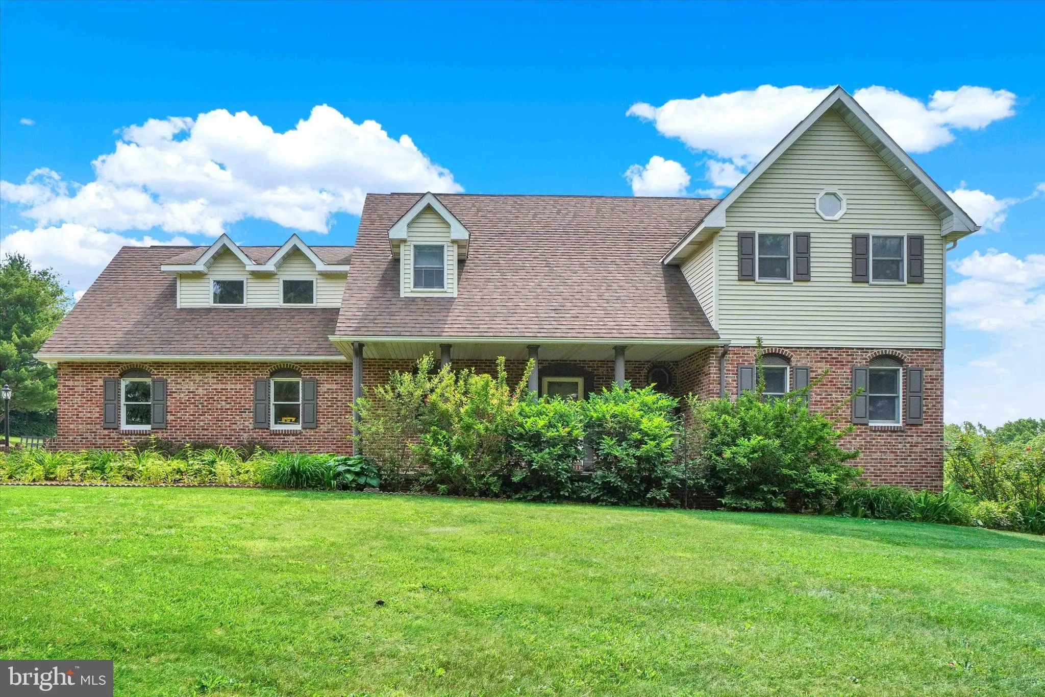 Seven Valleys, Pennsylvania 17360, United States, 5 Bedrooms Bedrooms, ,3 BathroomsBathrooms,Residential,Active,147541