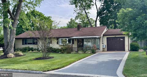 Homes For Sale - 14 Berwick Way<br/> PISCATAWAY, NJ 08854