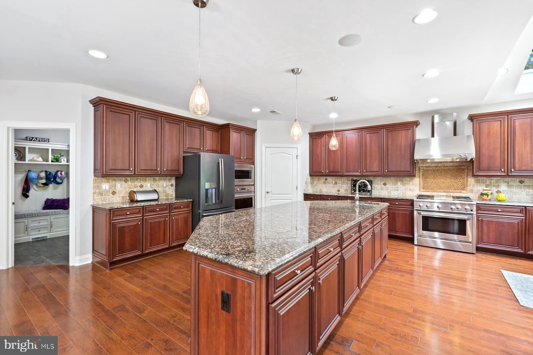 ASHLEY FARMS - Residential