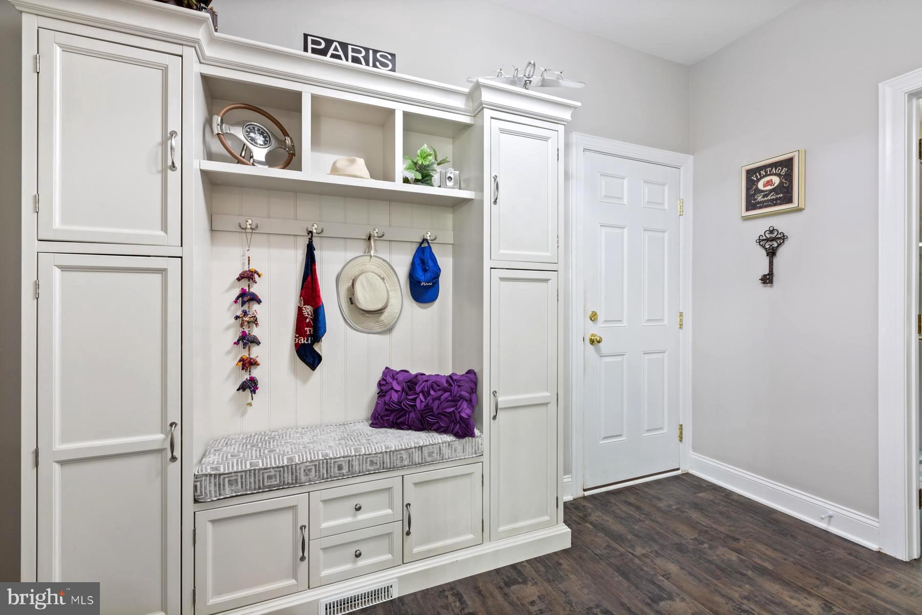 ASHLEY FARMS - Residential